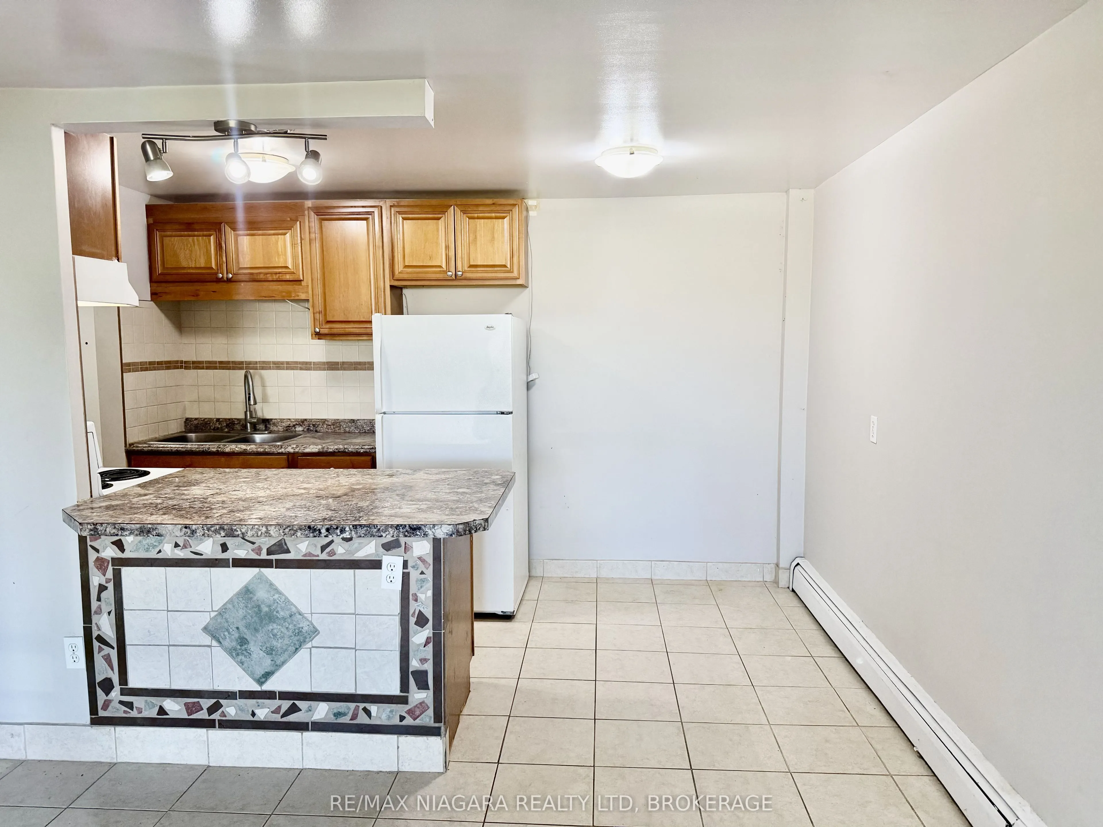 7 Riverview Boulevard #102