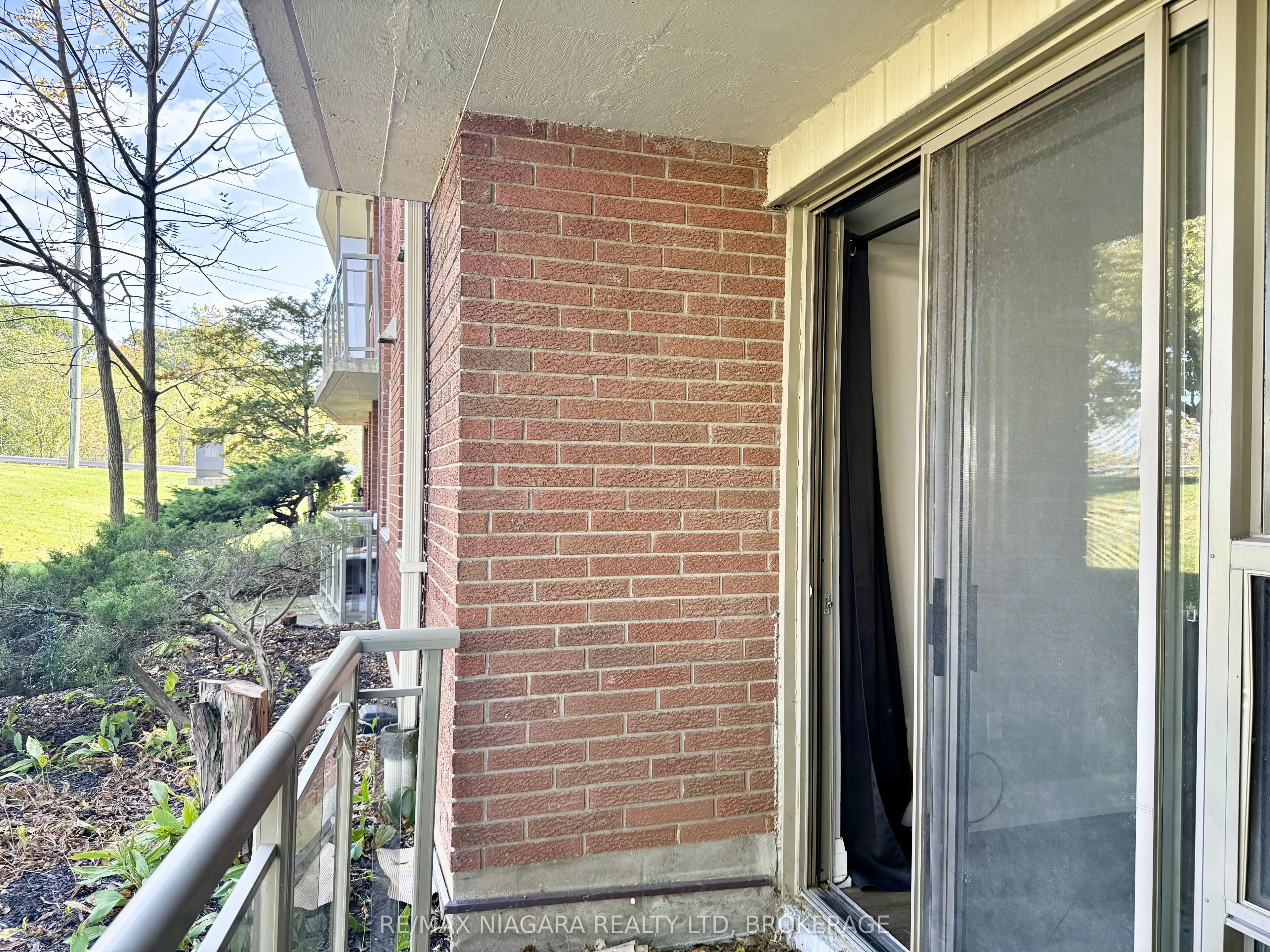 7 Riverview Boulevard #102
