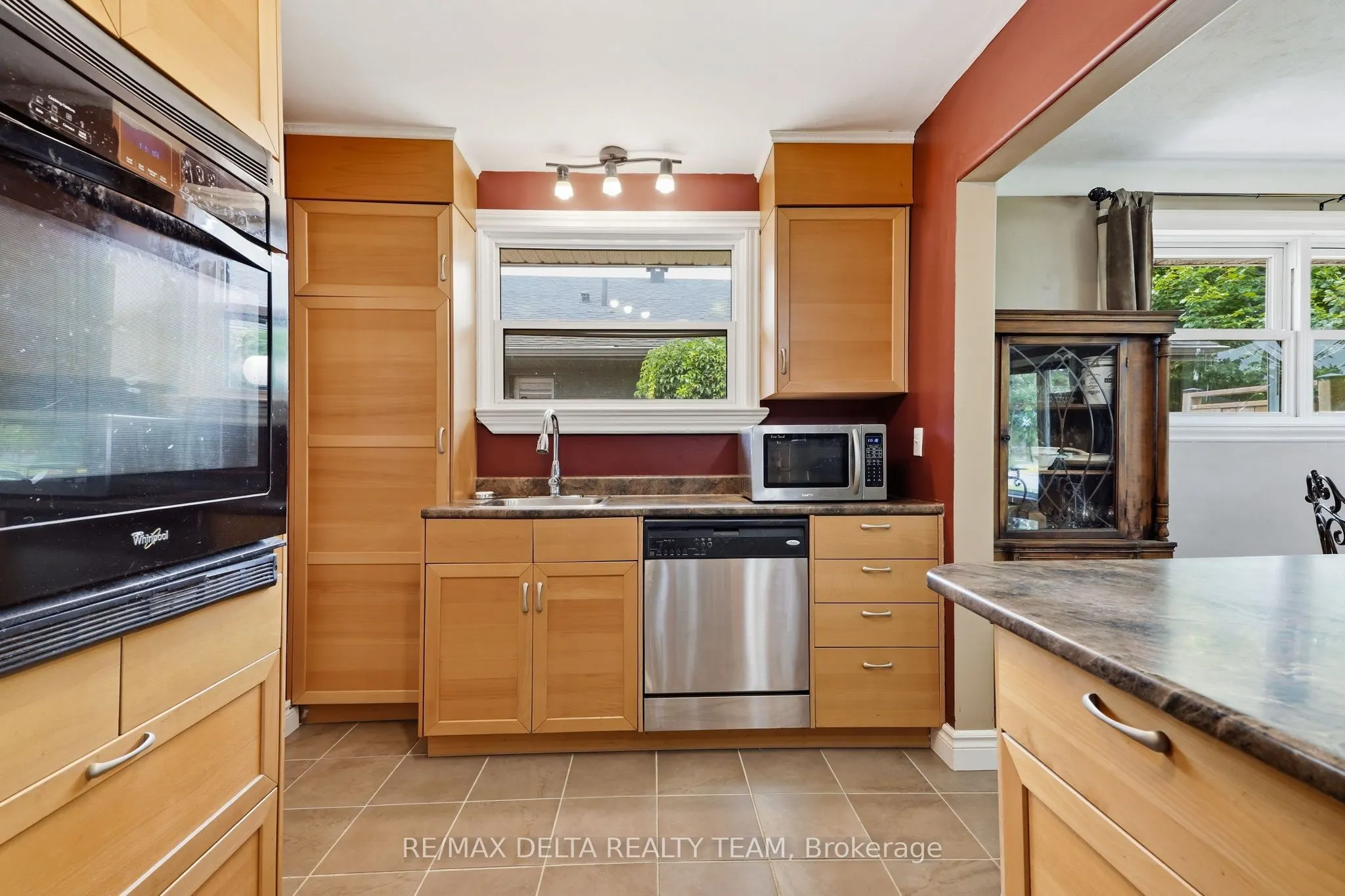 2162 Rushton Road