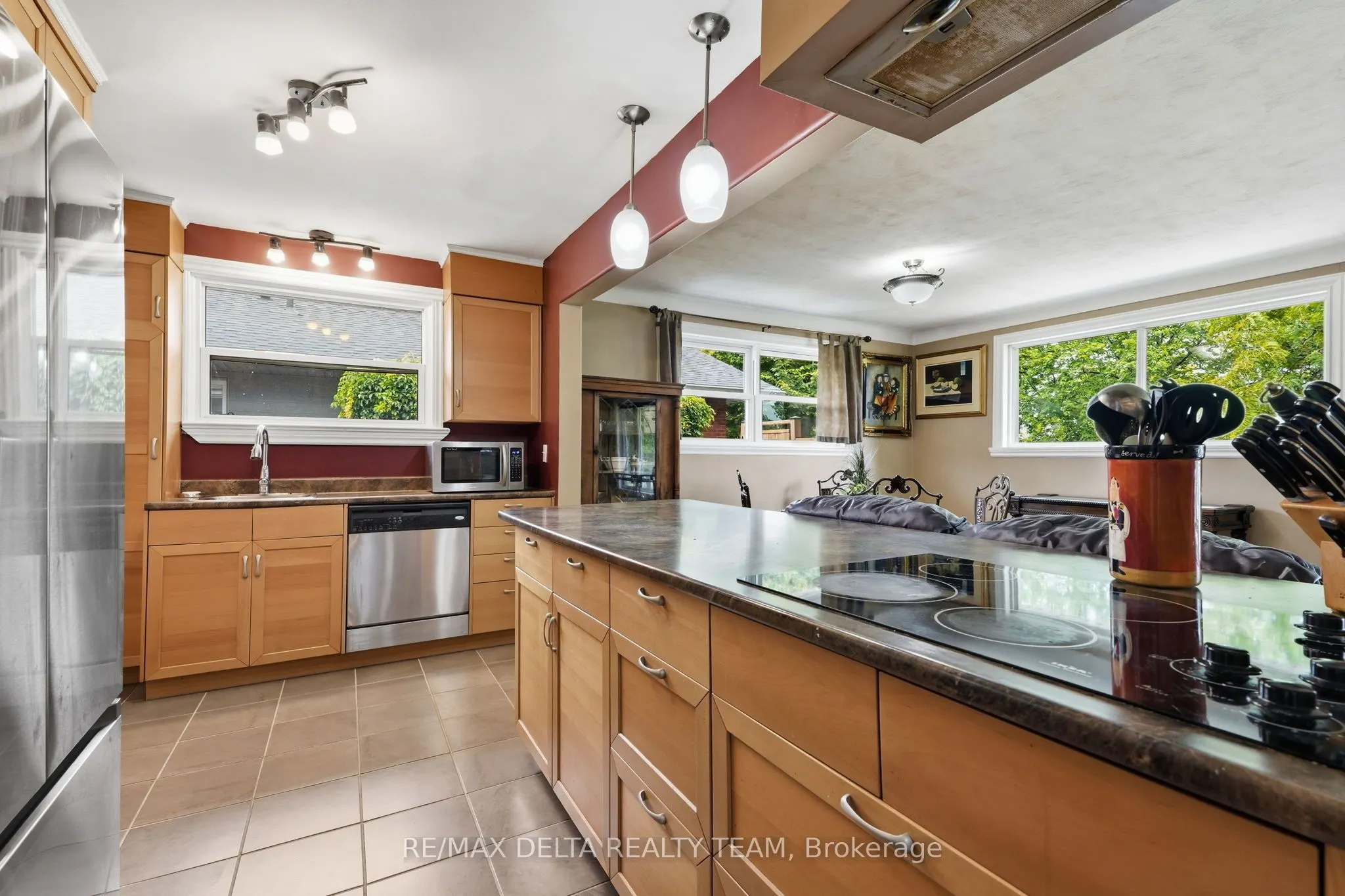 2162 Rushton Road