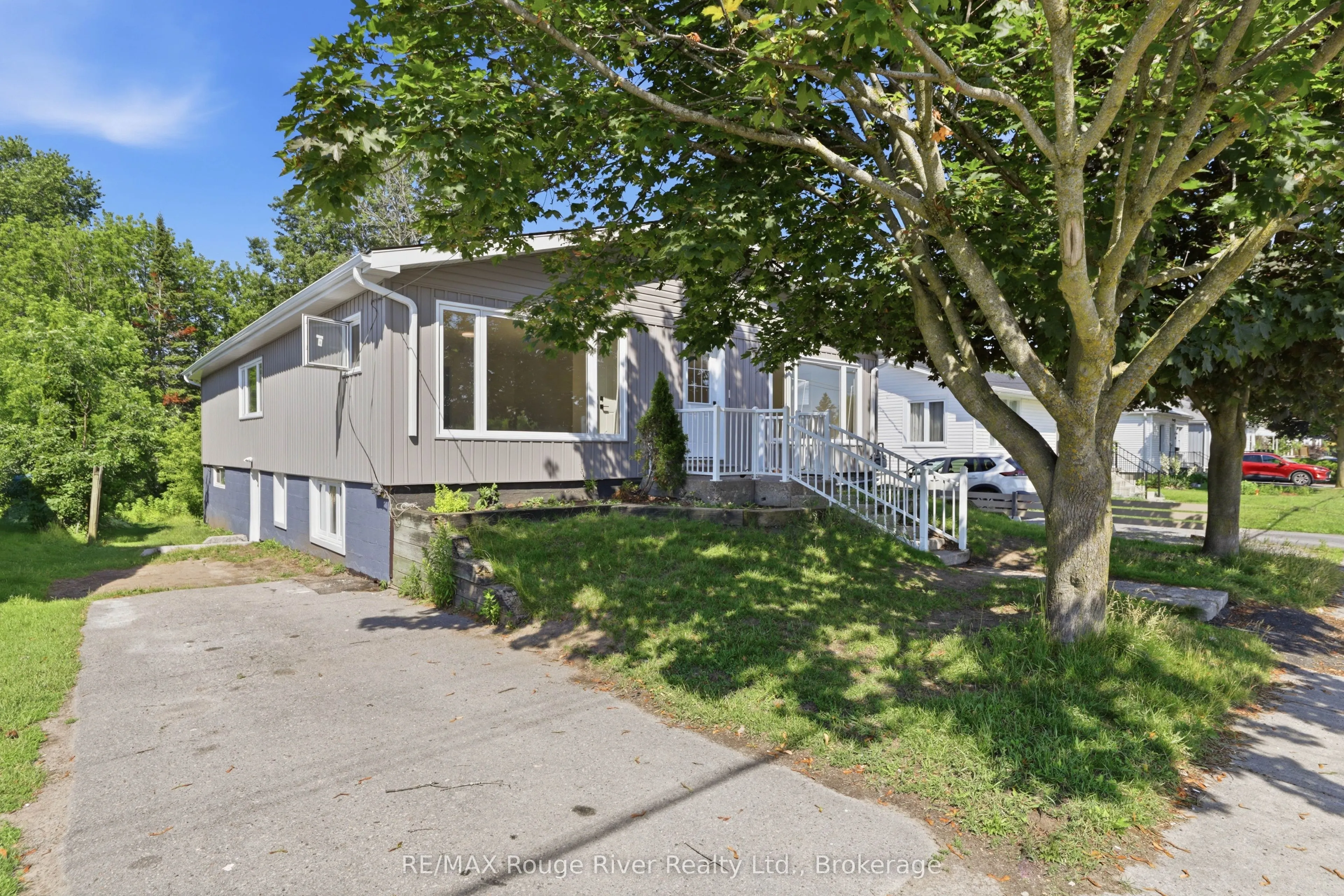 144 Macdonald Avenue #Unit A