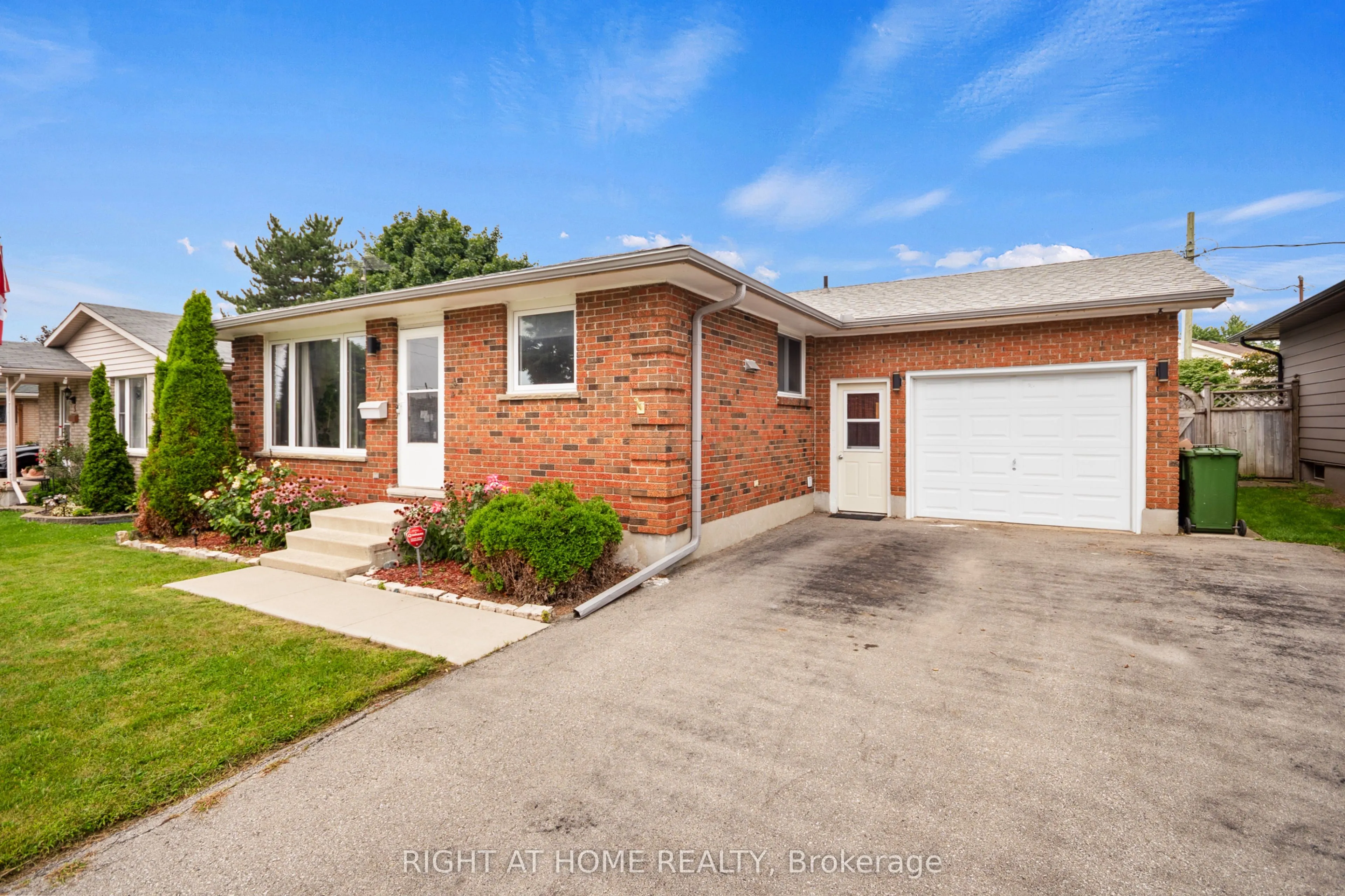 7 Raven Avenue