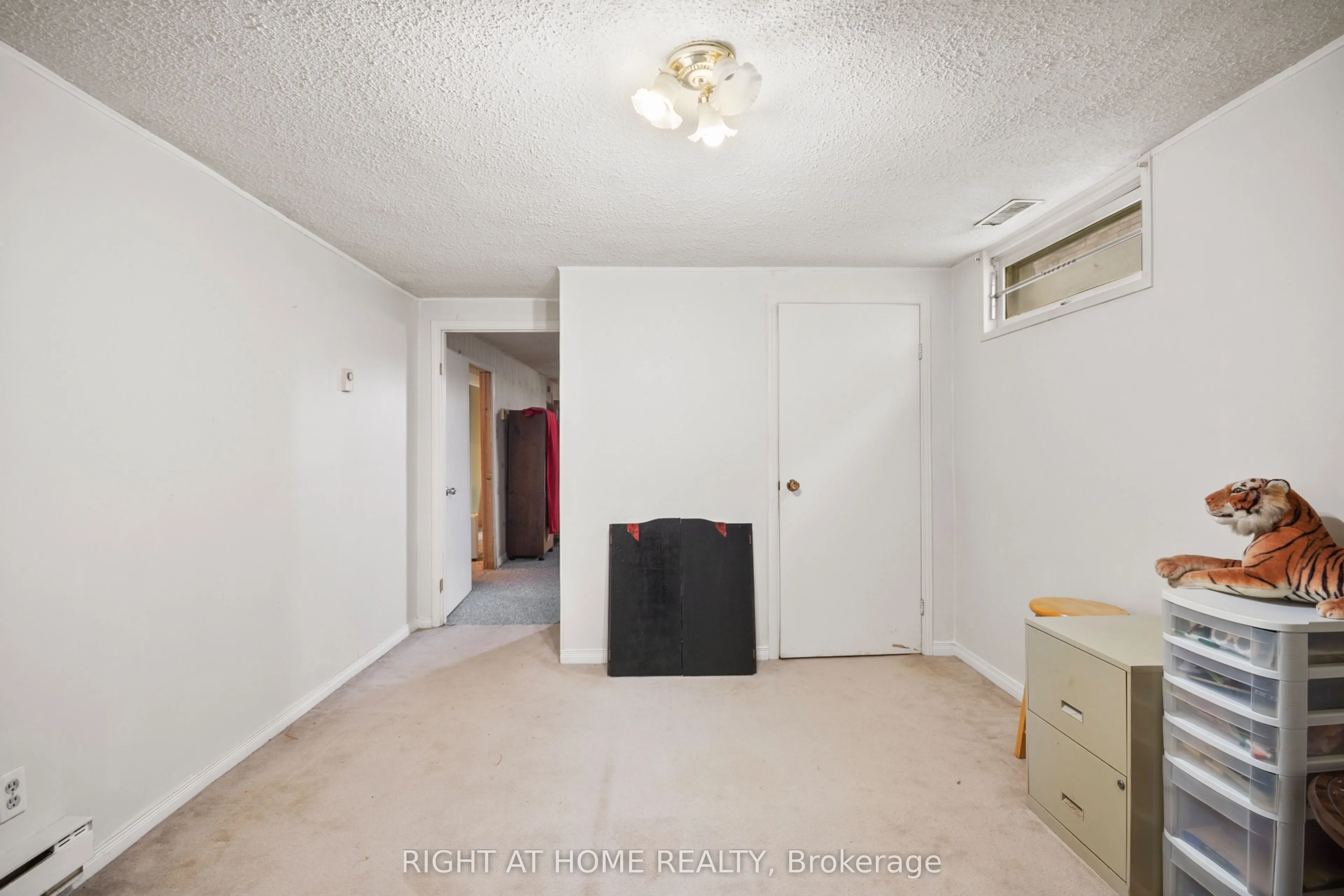 7 Raven Avenue