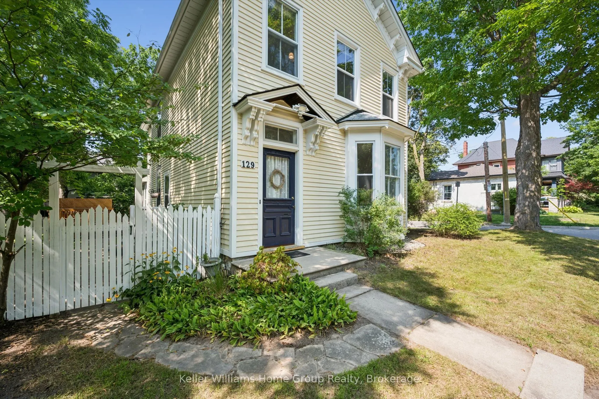 129 Suffolk Street W