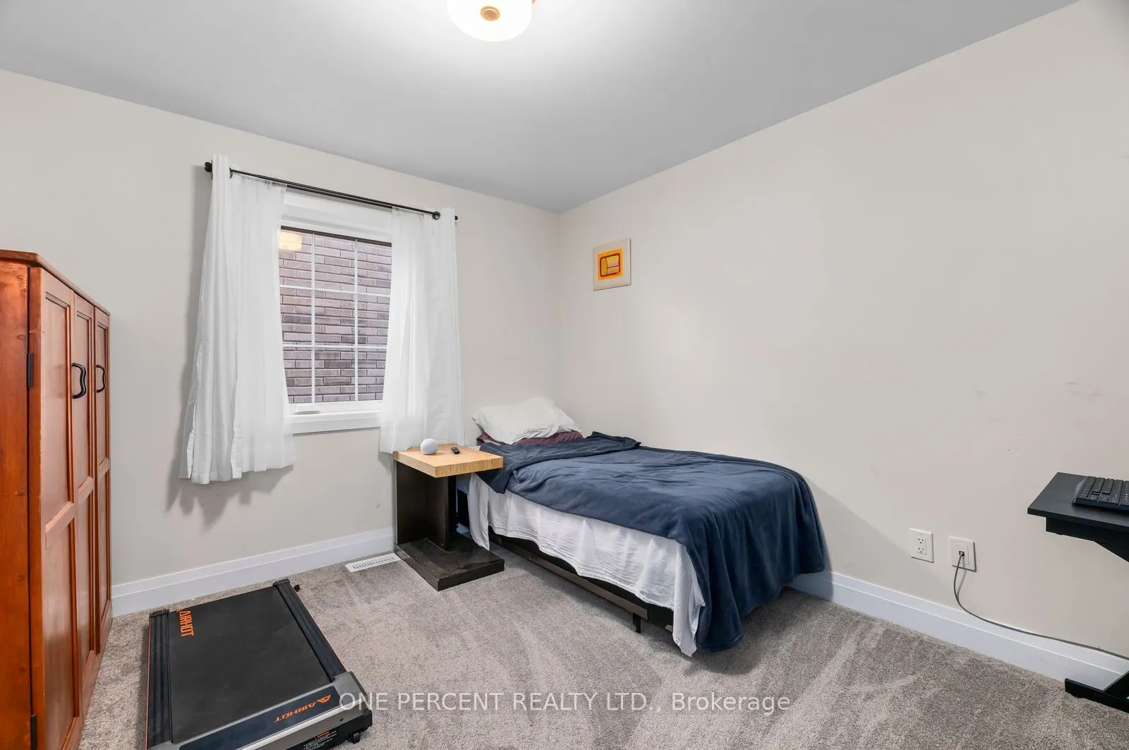 626 Haylock Gardens