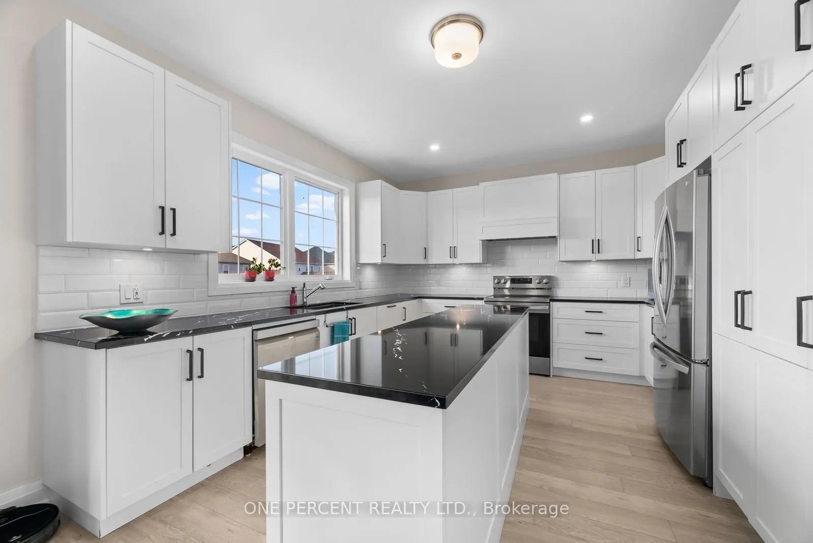 626 Haylock Gardens