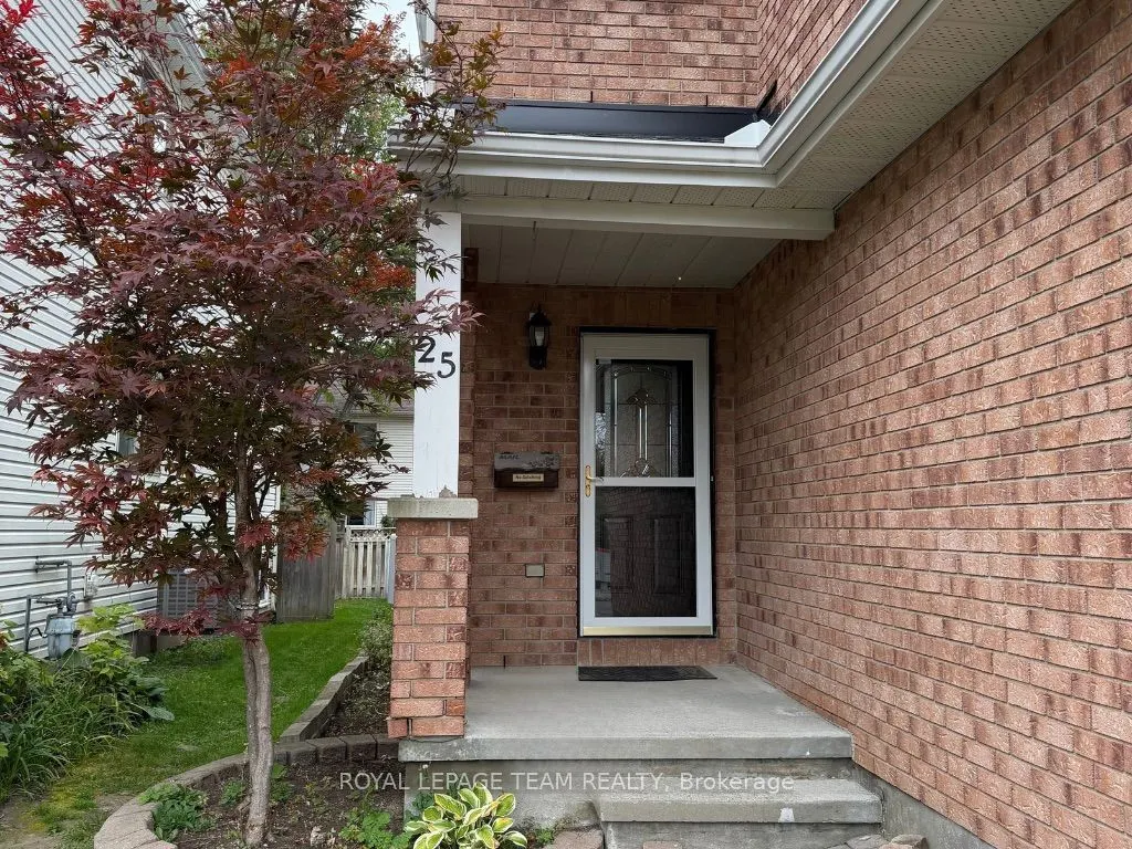 25 Redpath Drive