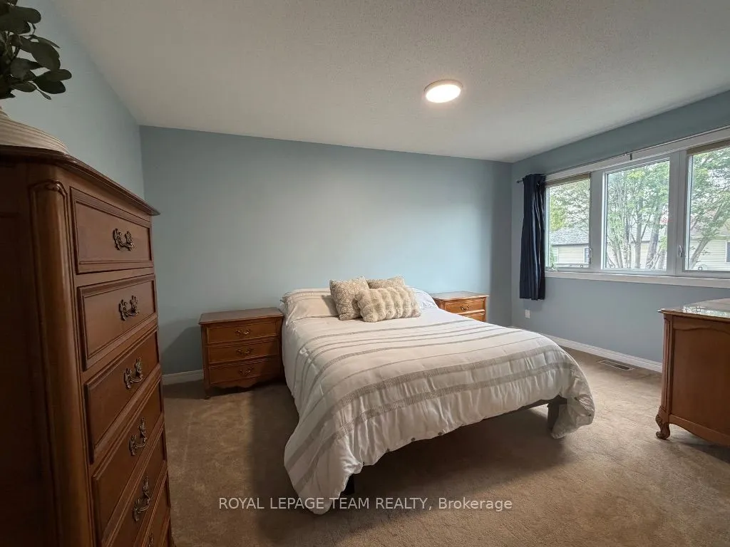 25 Redpath Drive