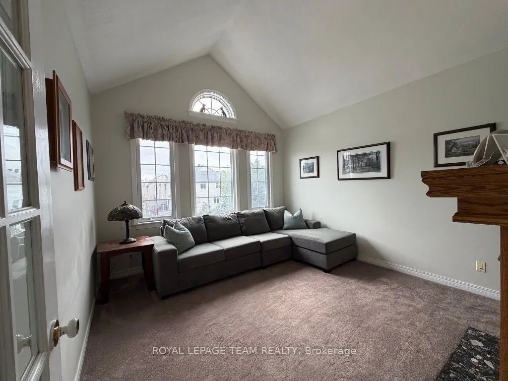 25 Redpath Drive