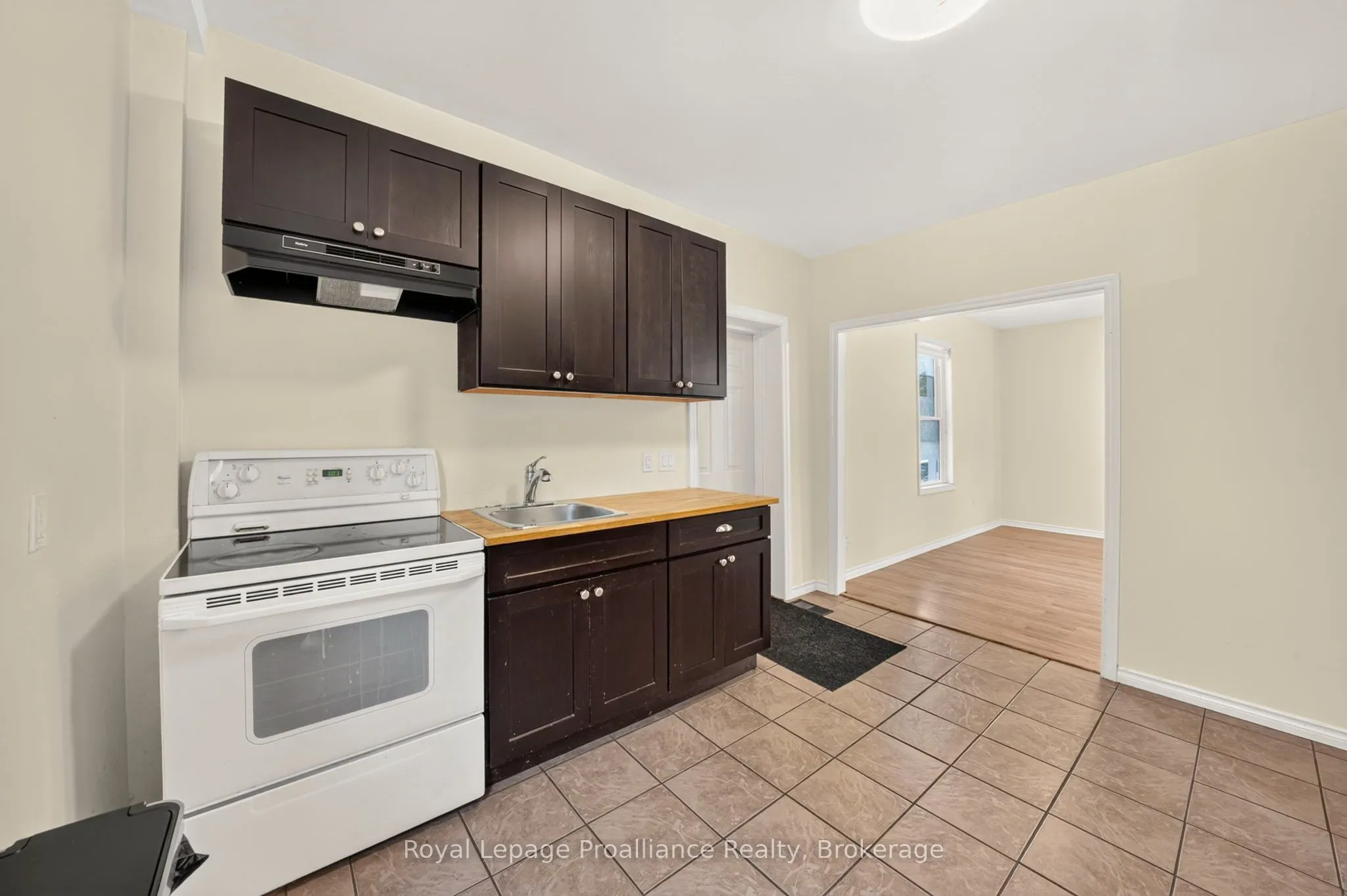 37 Lorne Avenue