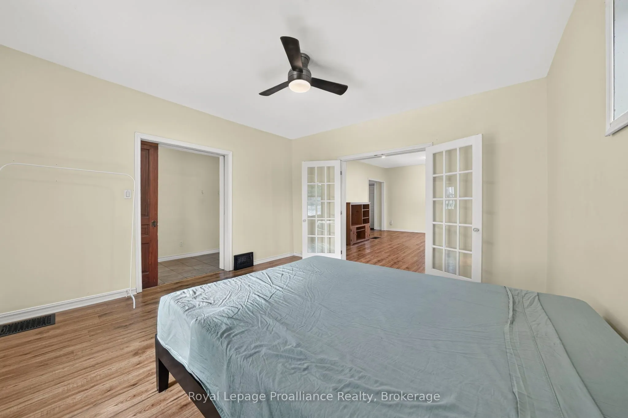 37 Lorne Avenue