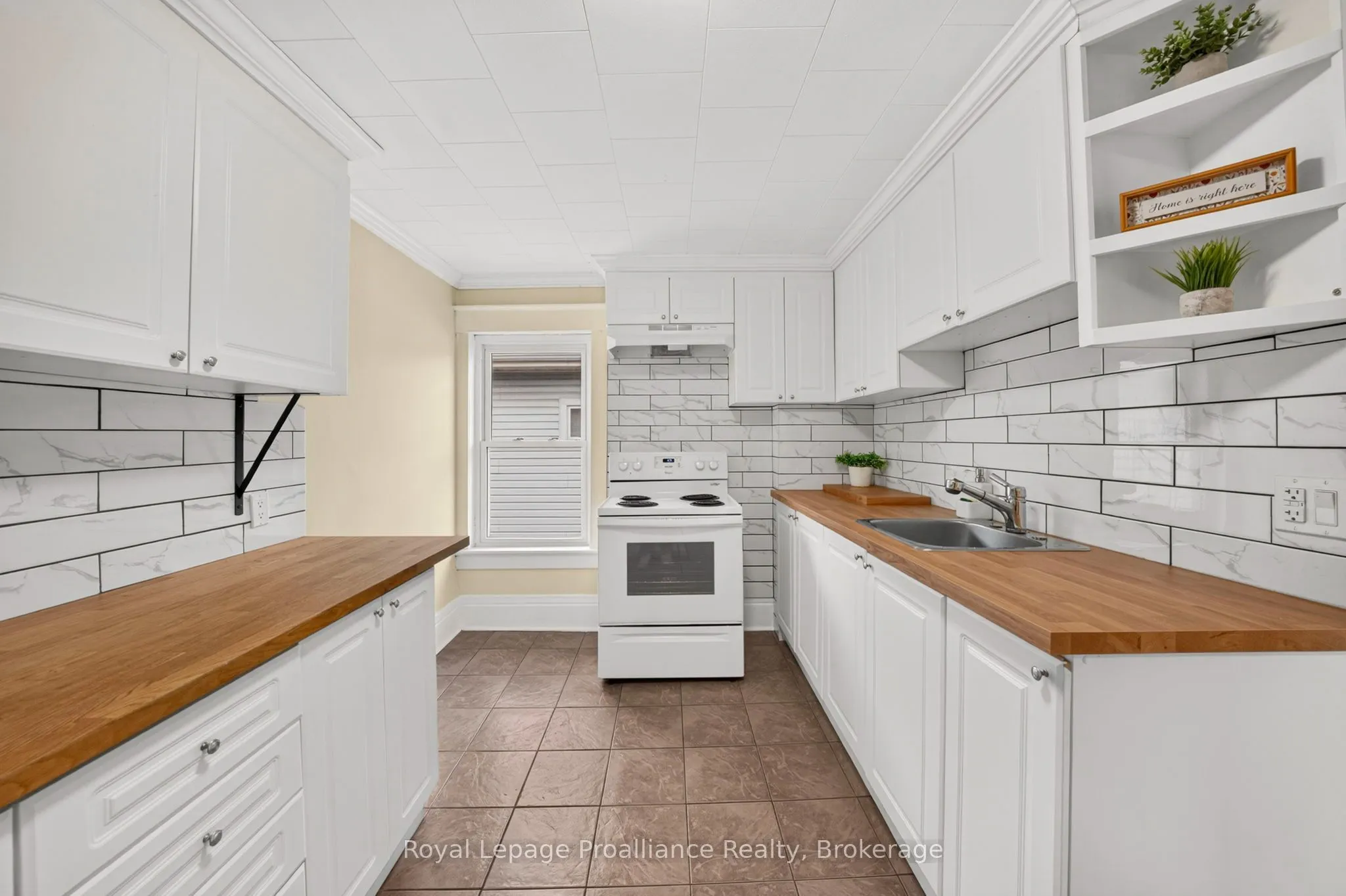 37 Lorne Avenue