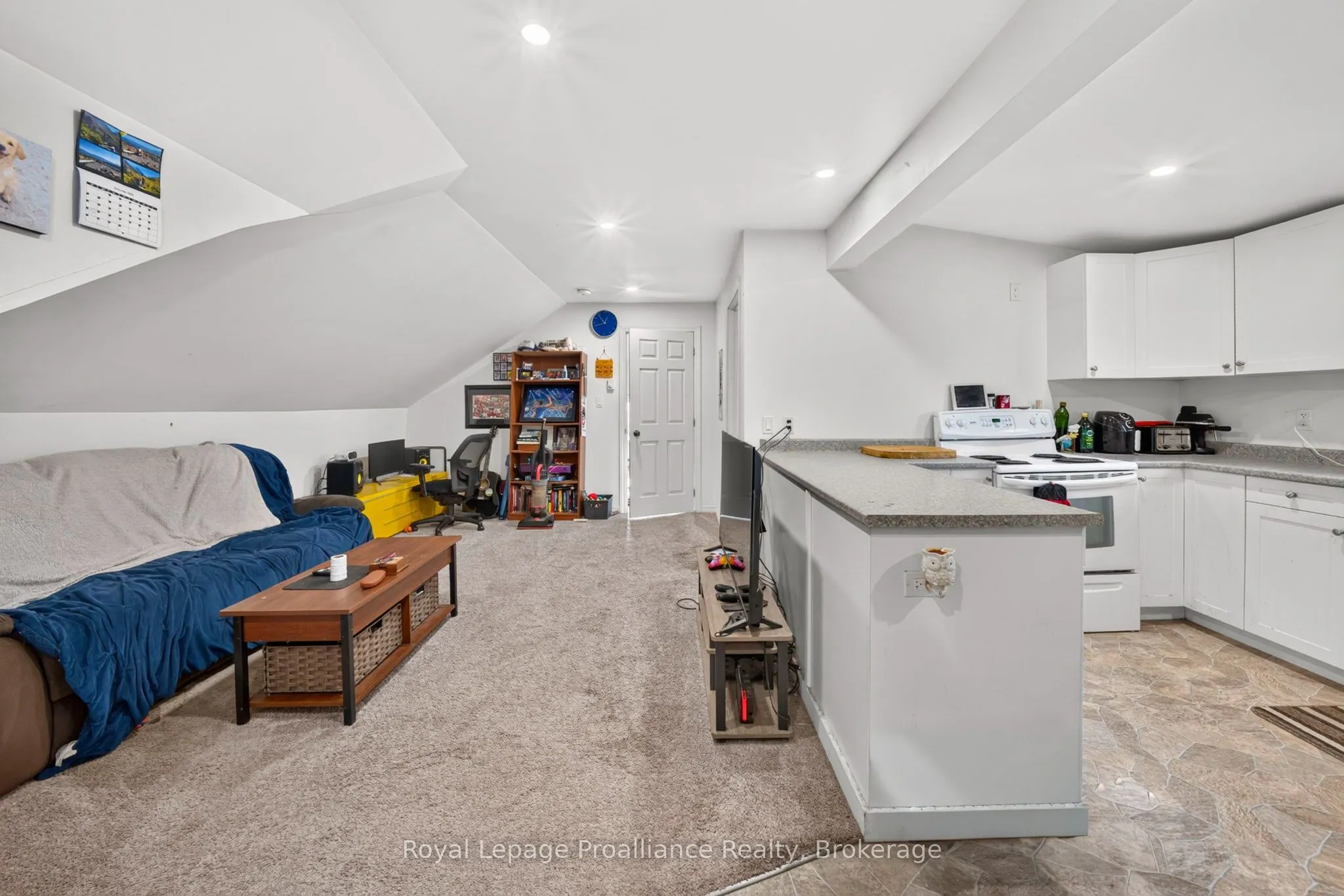 37 Lorne Avenue