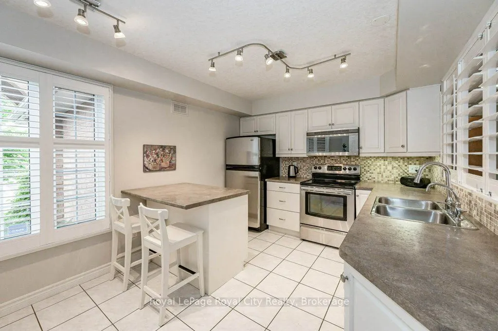 784 Gordon Street #16