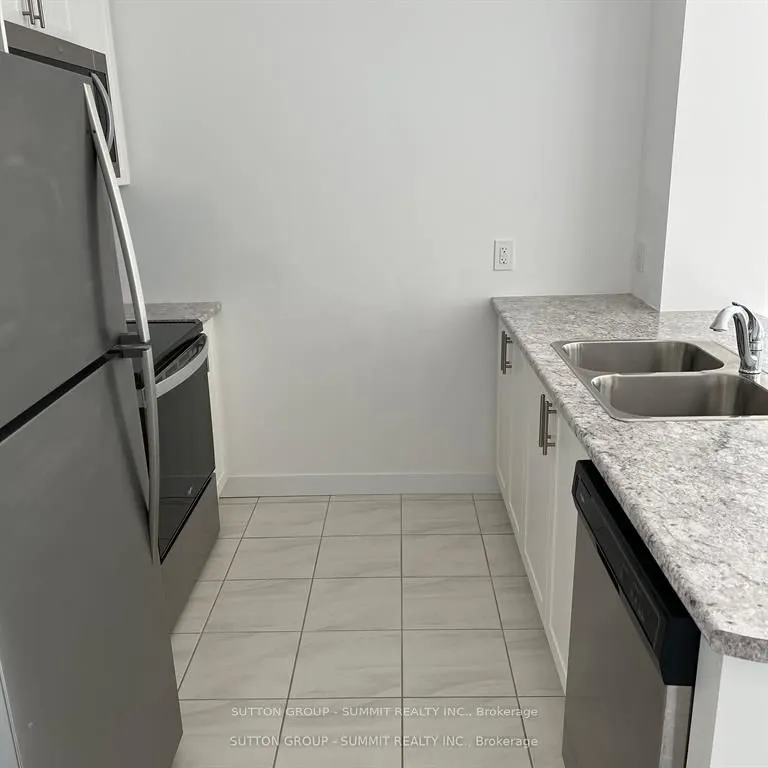 460 Dundas Street E #227