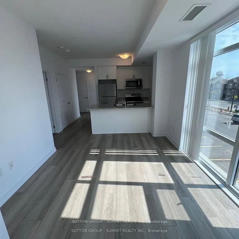 460 Dundas Street E #227