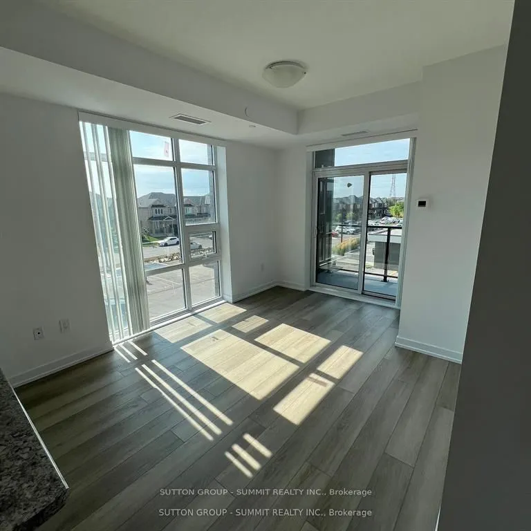 460 Dundas Street E #227