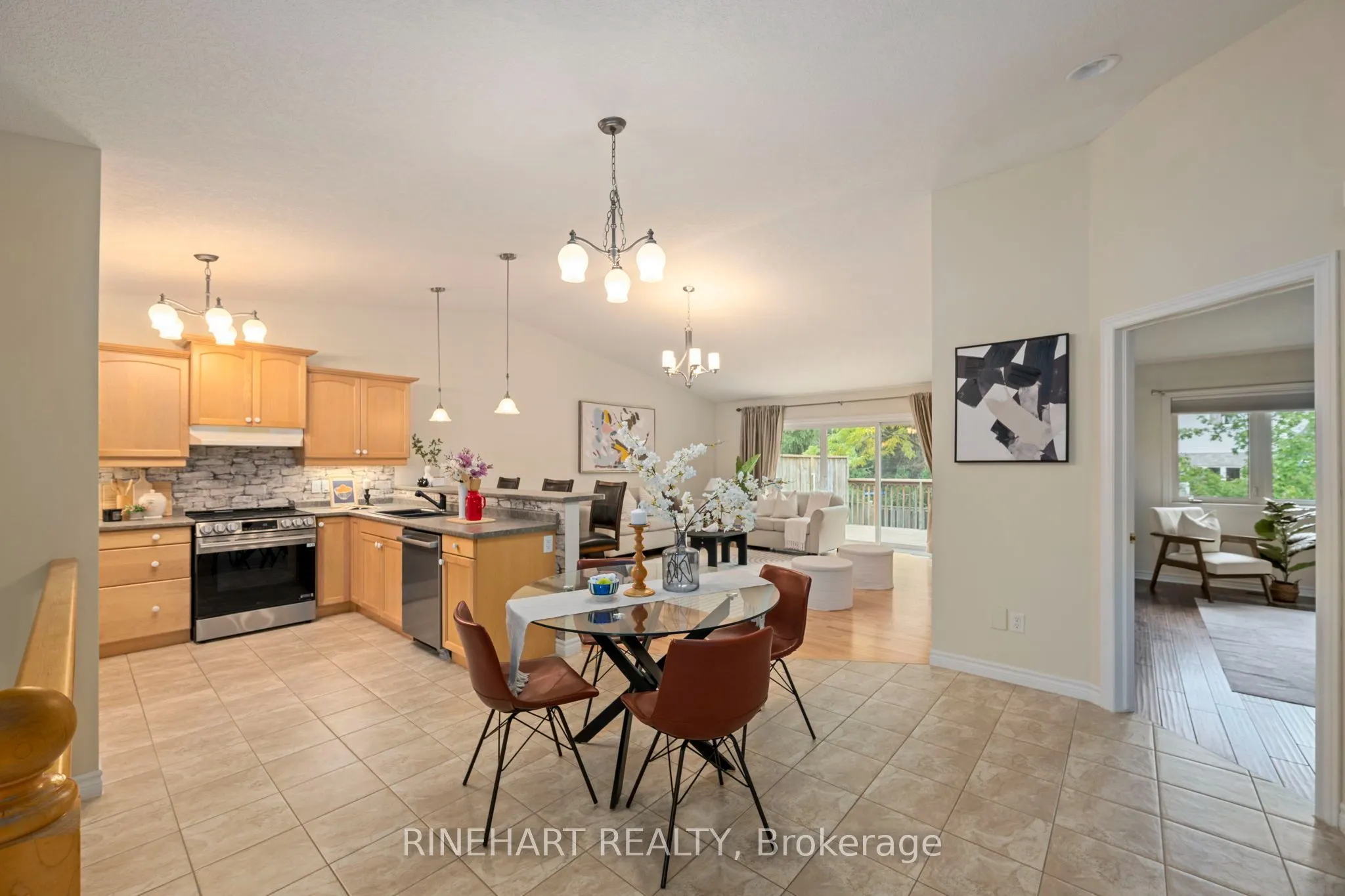 121 Meadowcreek Drive #17
