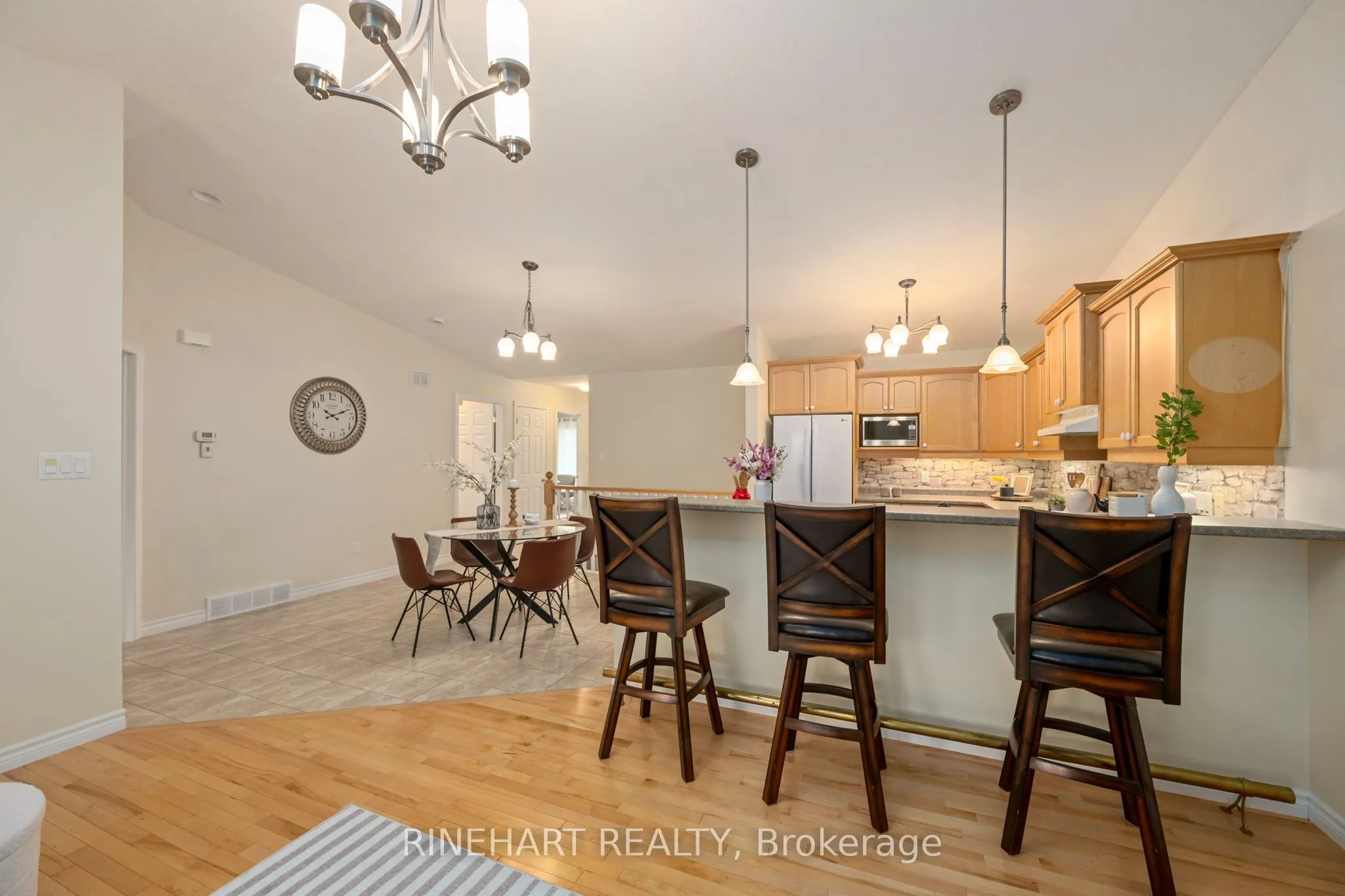 121 Meadowcreek Drive #17
