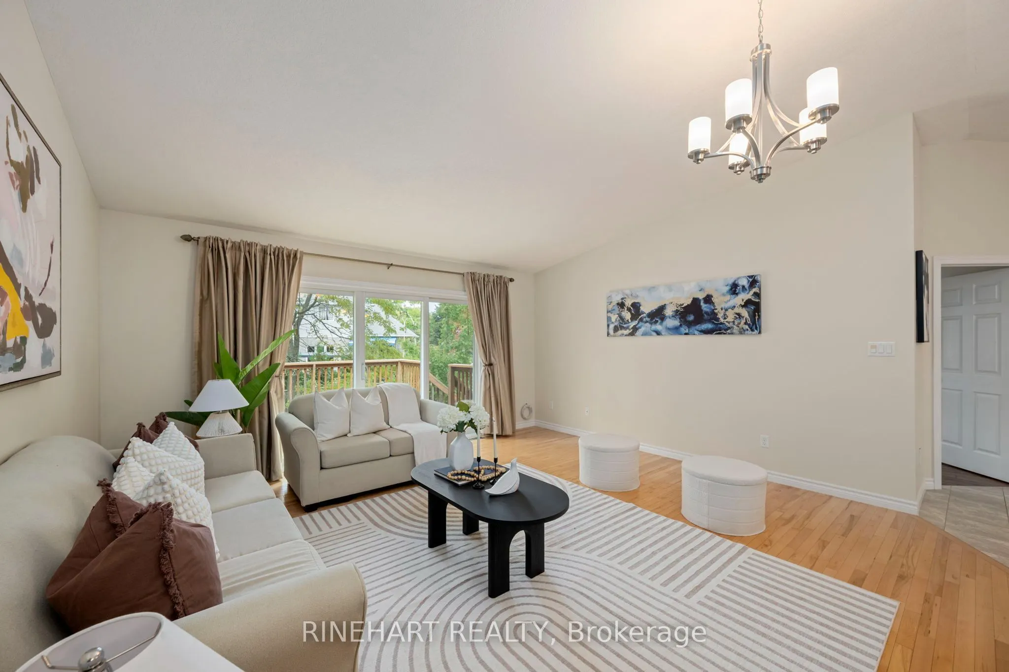 121 Meadowcreek Drive #17