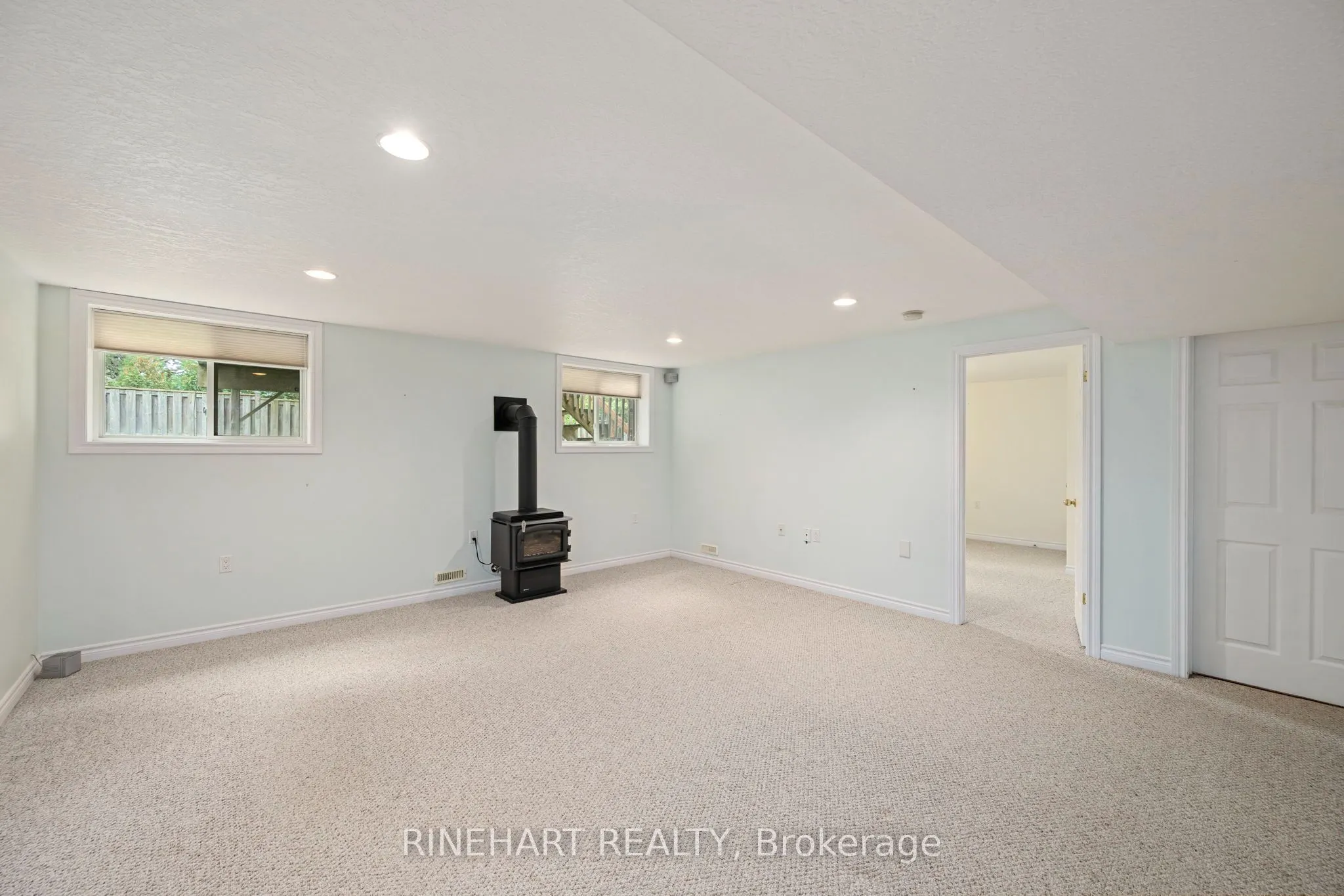 121 Meadowcreek Drive #17