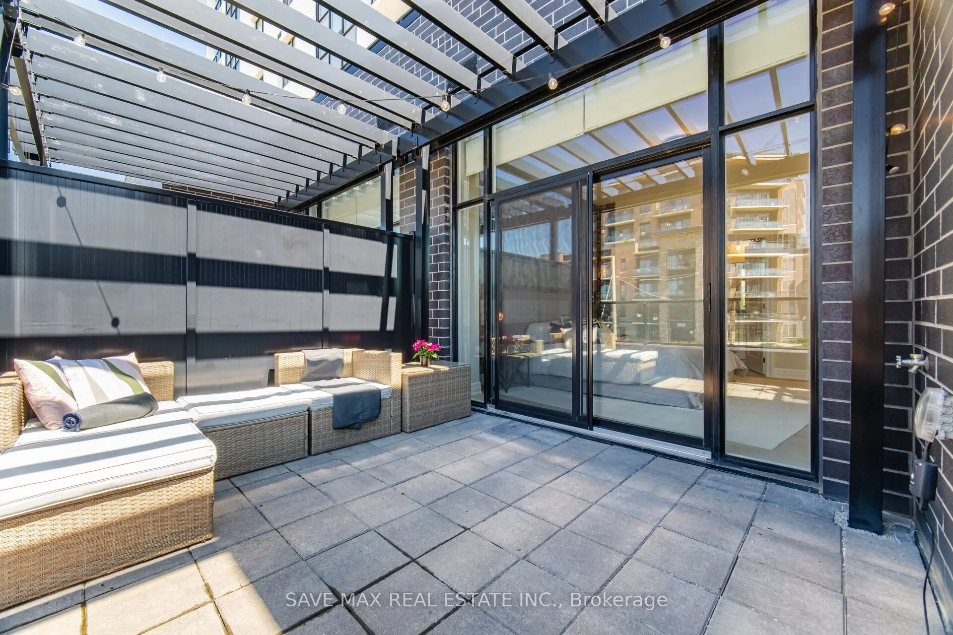 1878 Gordon Street #103