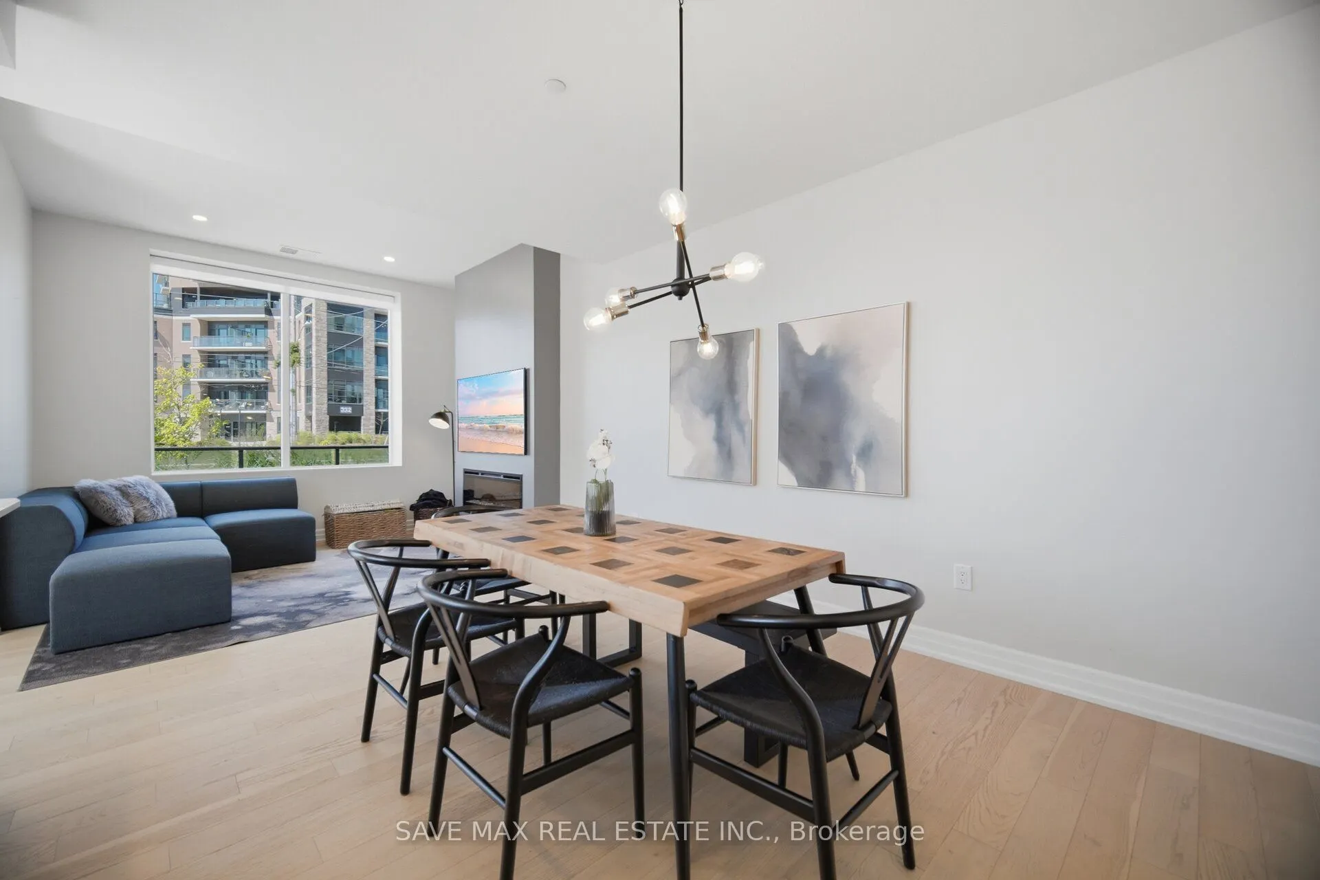 1878 Gordon Street #103