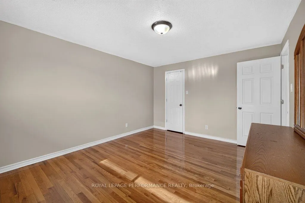 2258 Russell Road