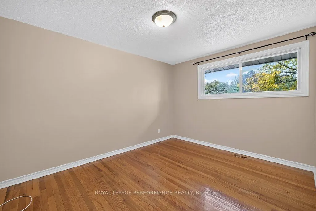 2258 Russell Road