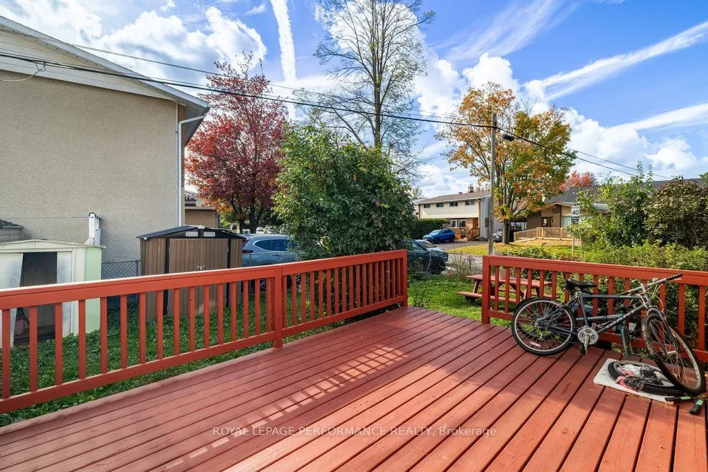 2258 Russell Road