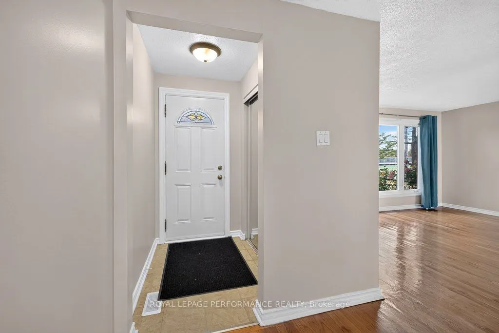 2258 Russell Road