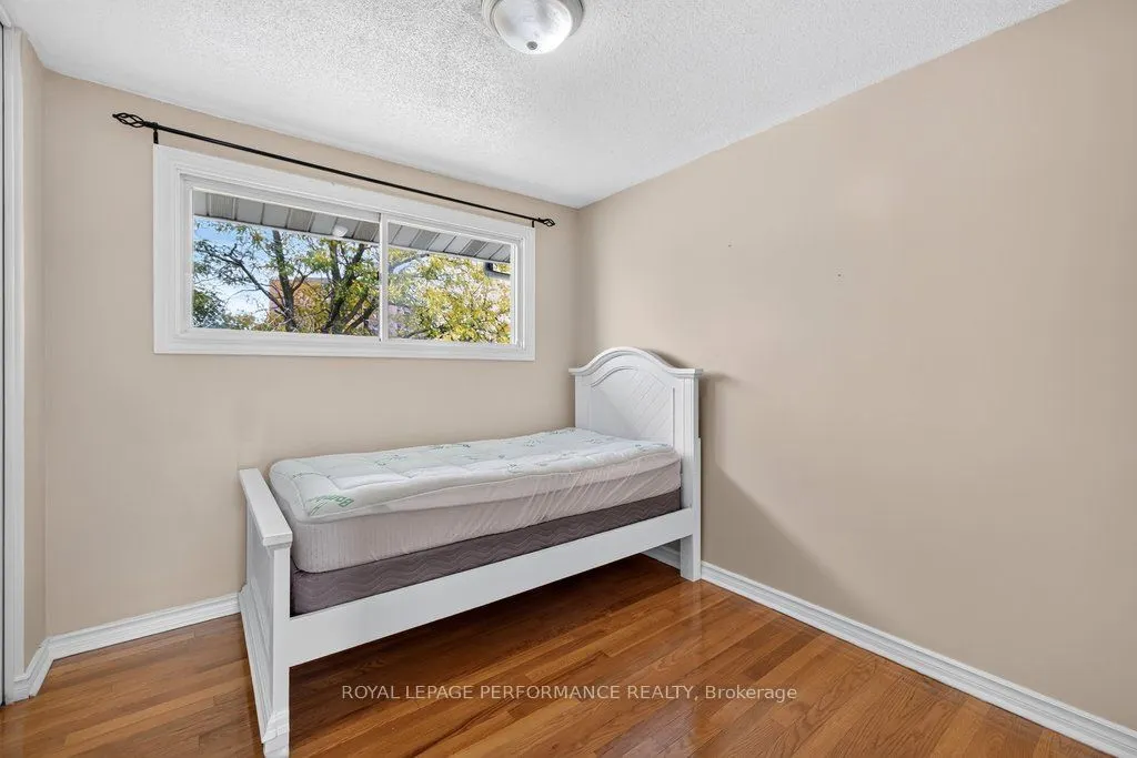 2258 Russell Road