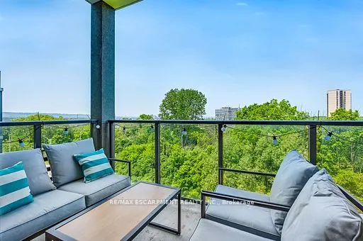 125 SHOREVIEW Place #514