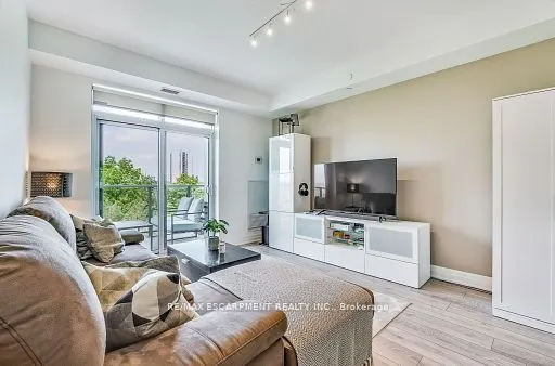 125 SHOREVIEW Place #514