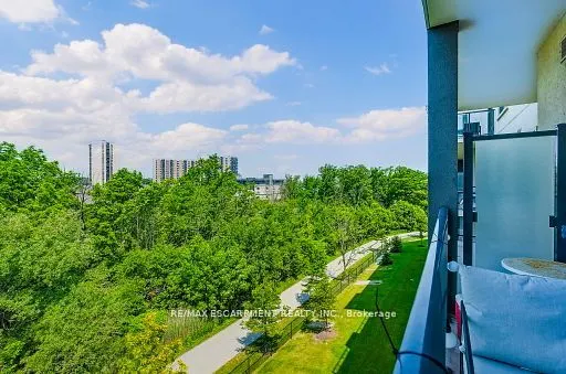 125 SHOREVIEW Place #514