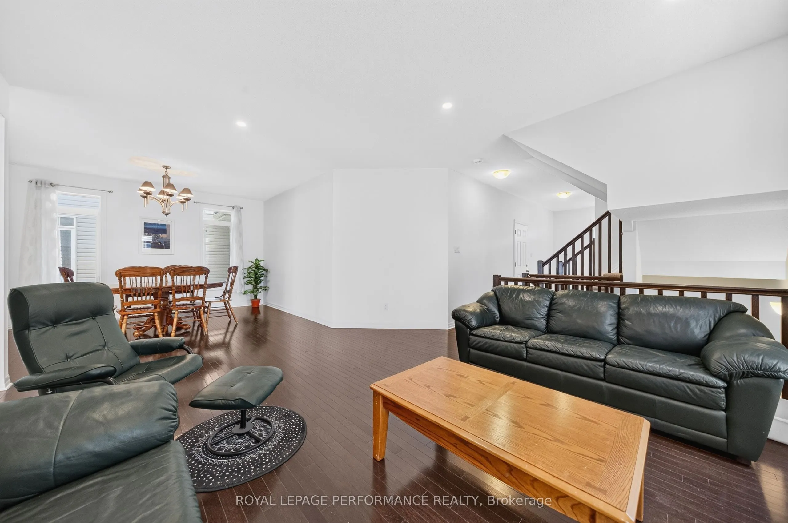 207 Dave Smith Crescent