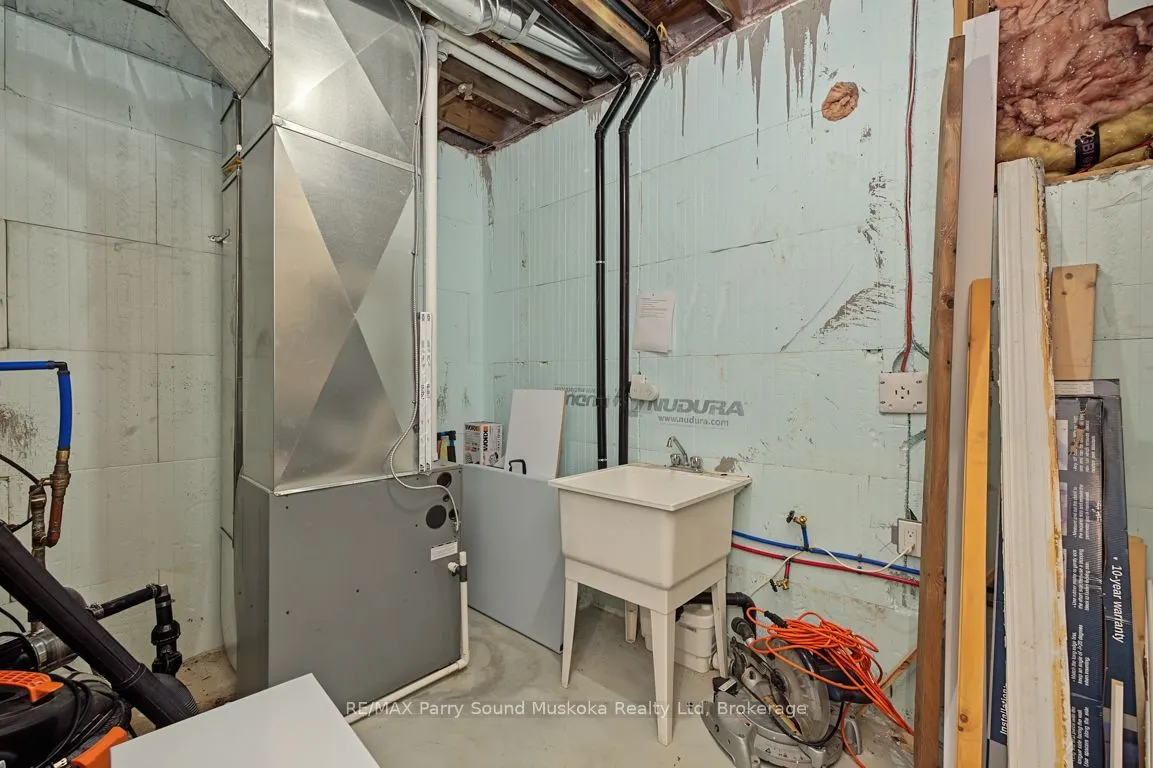 256 Tahinca Road