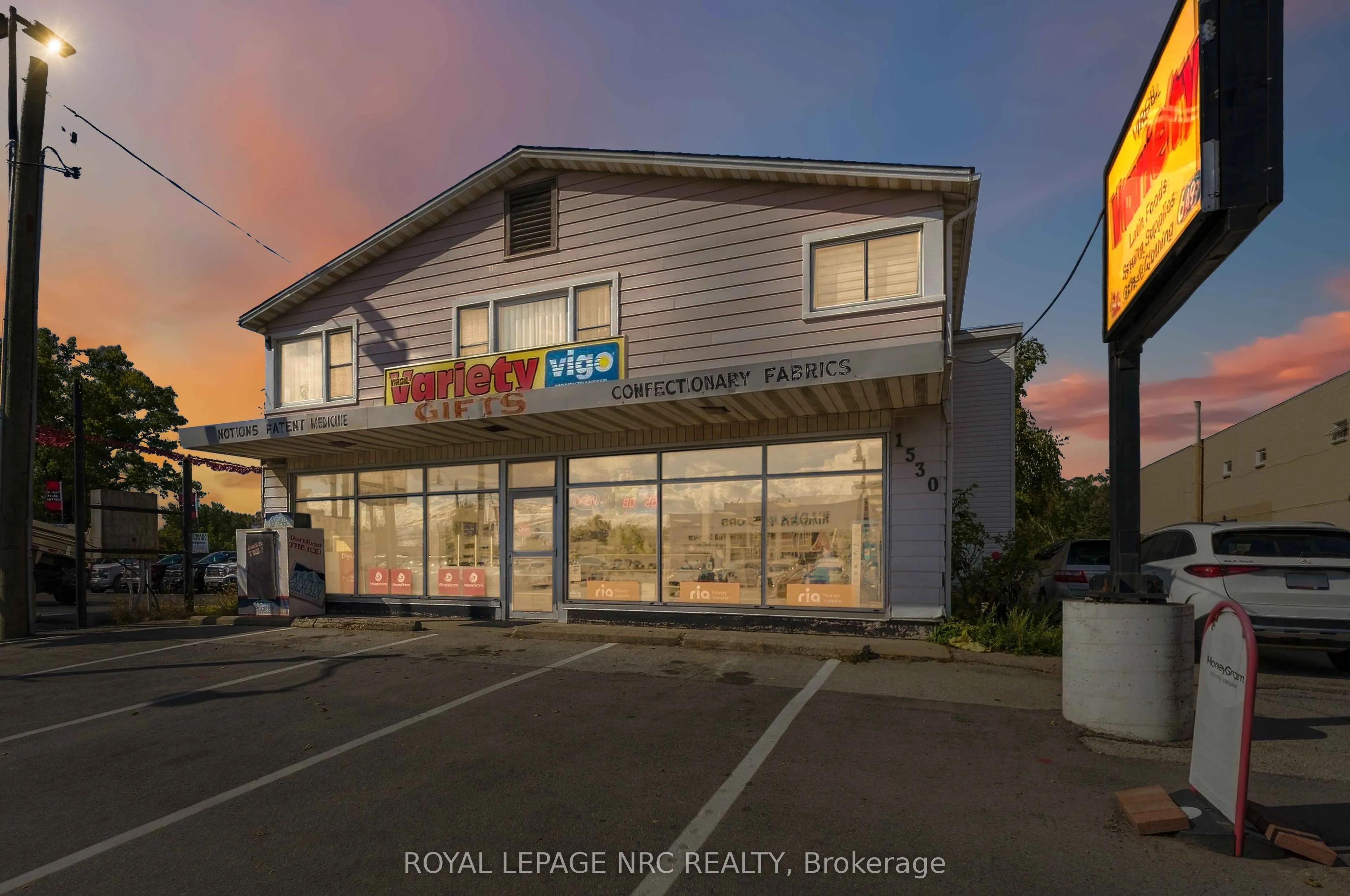 1530 NIAGARA STONE Road