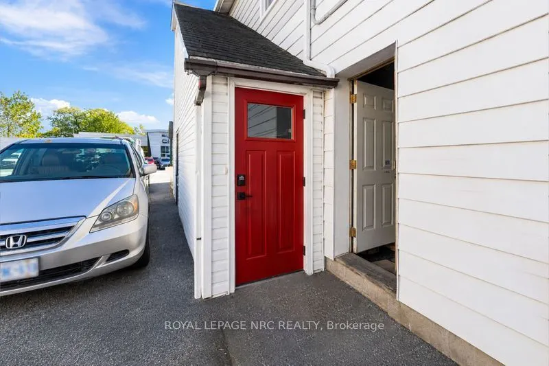 1530 NIAGARA STONE Road