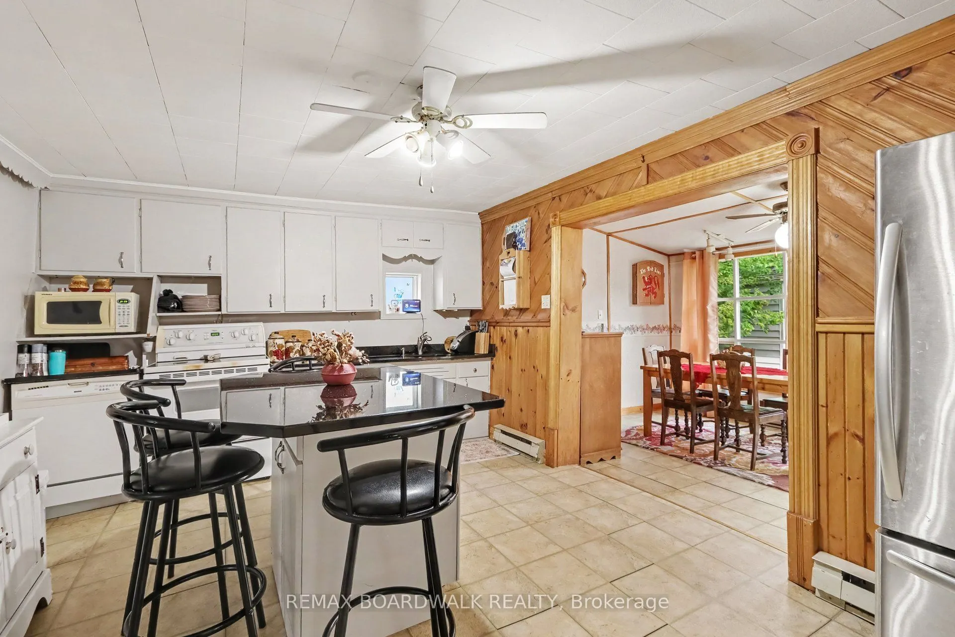 174 Munro Street