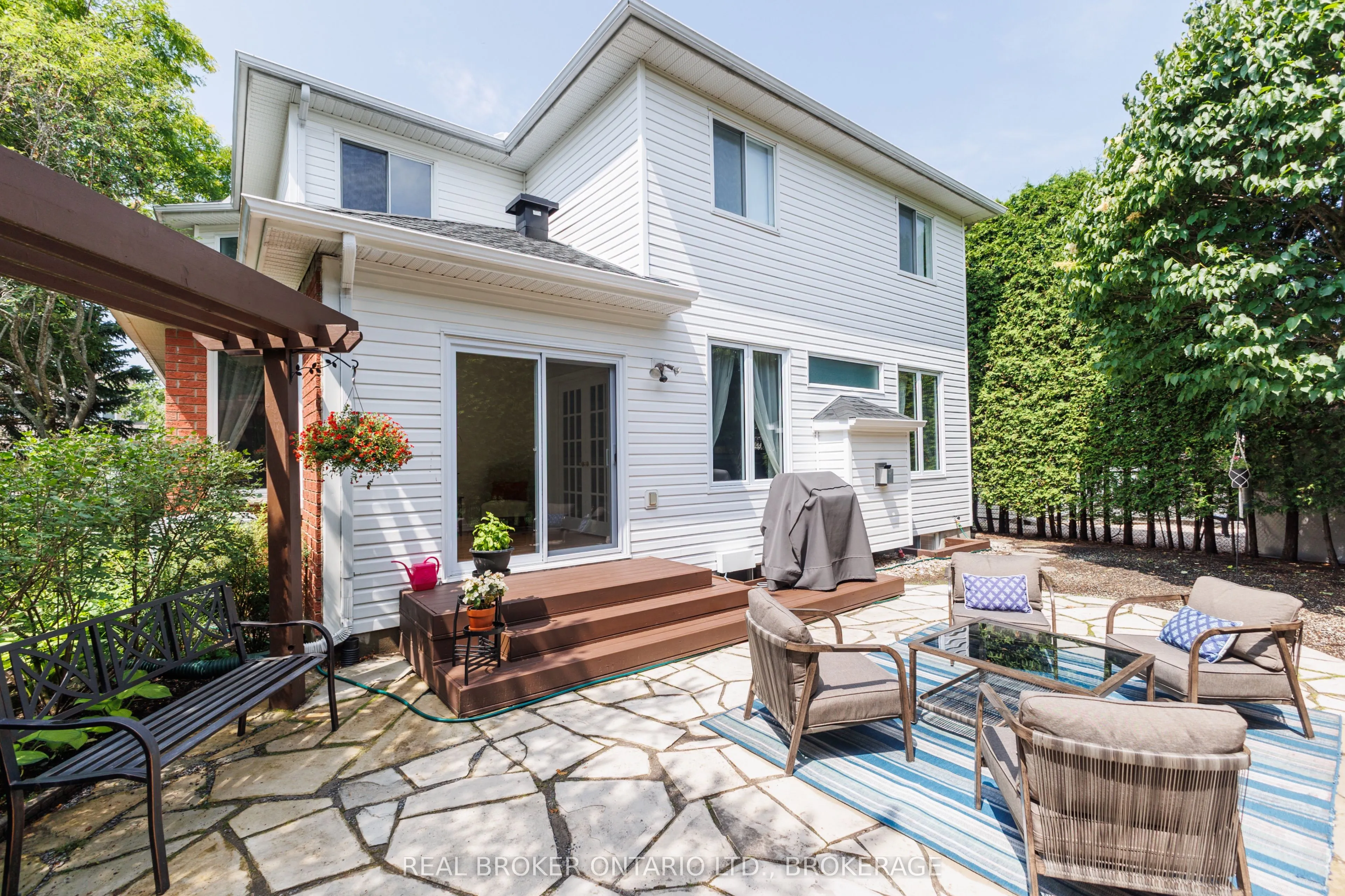 11 Redbridge Crescent
