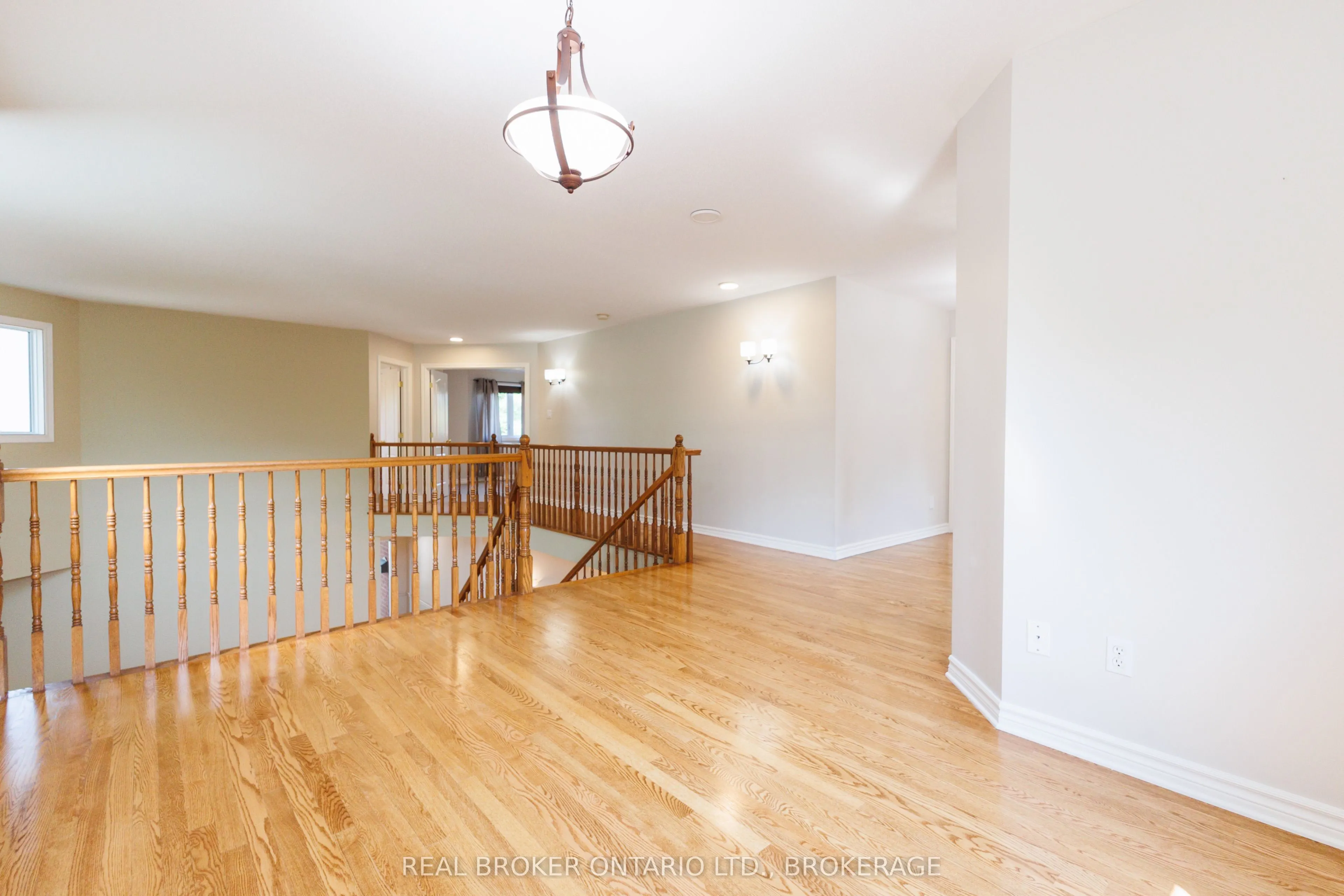 11 Redbridge Crescent