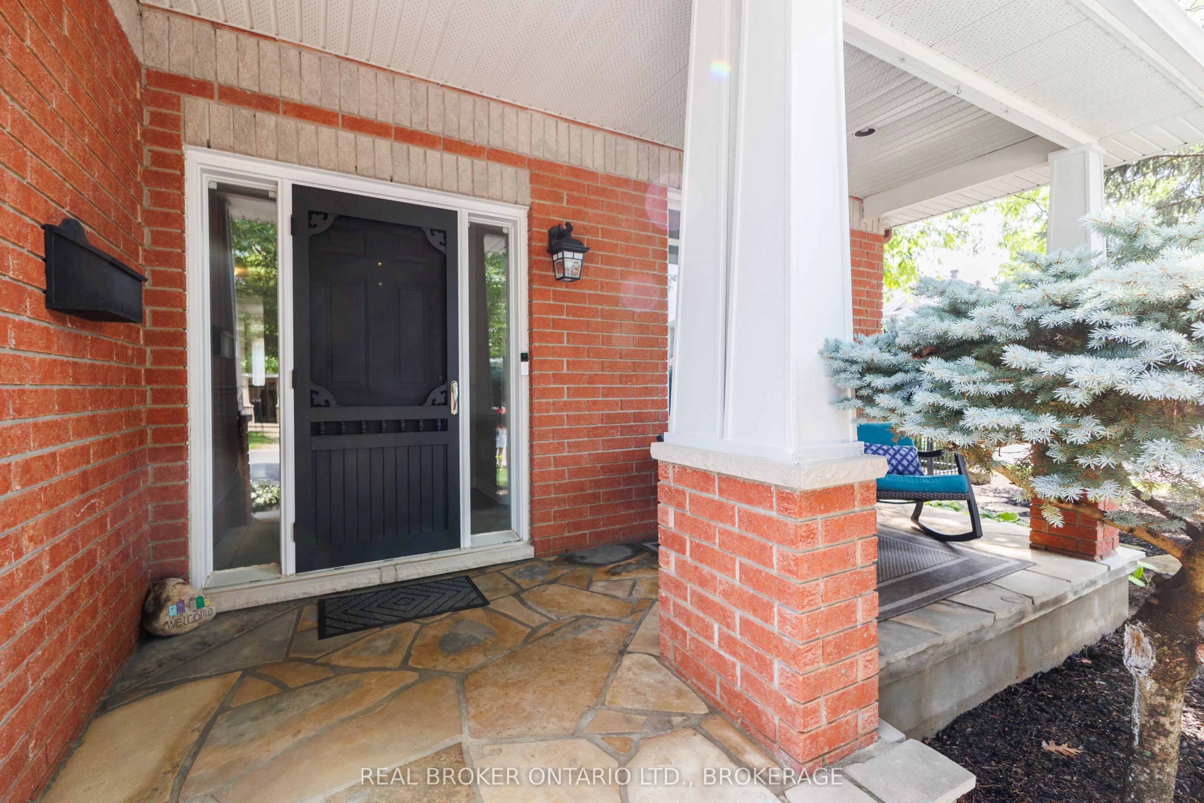 11 Redbridge Crescent