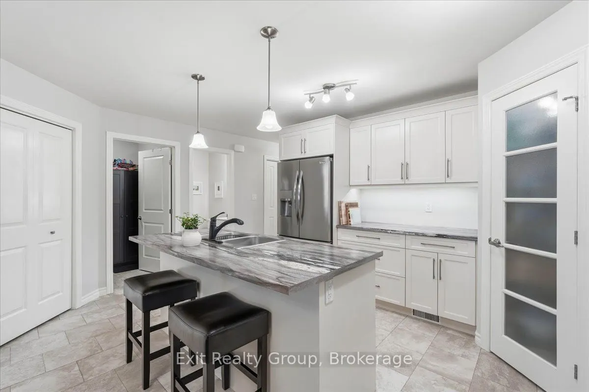 30 Sandhu Crescent