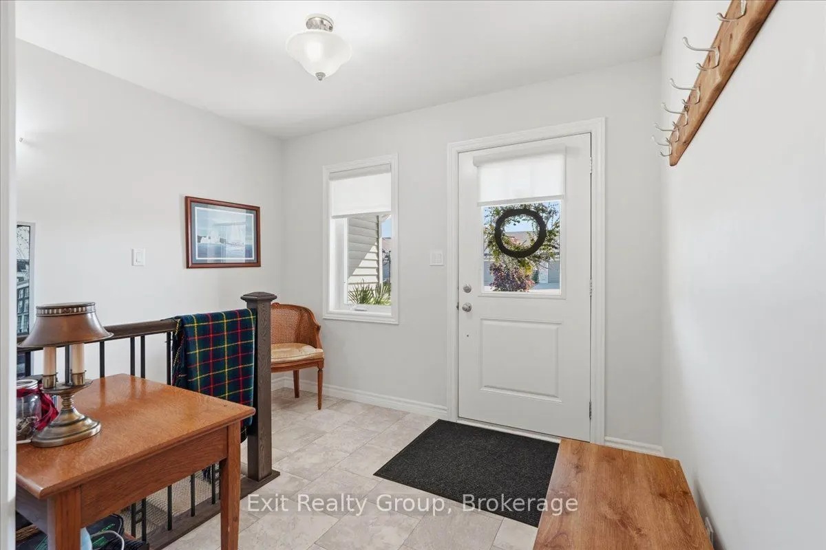30 Sandhu Crescent