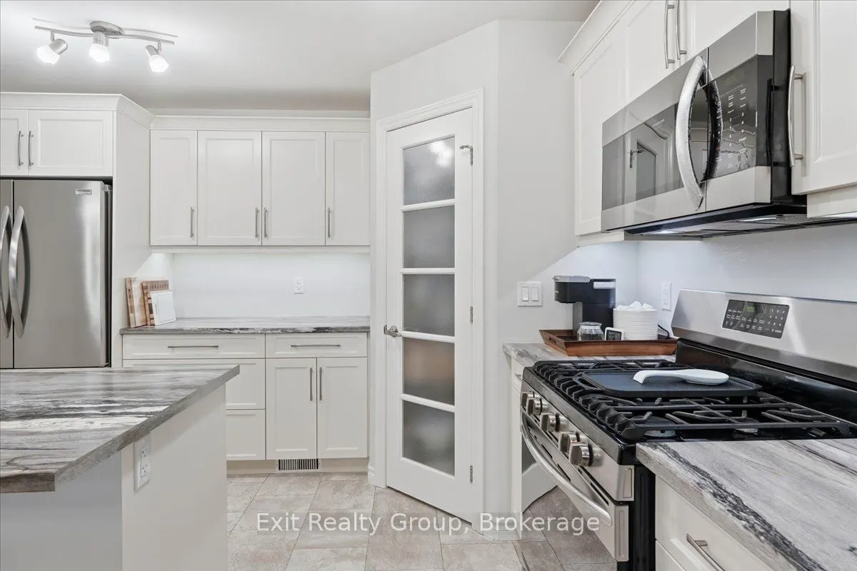 30 Sandhu Crescent