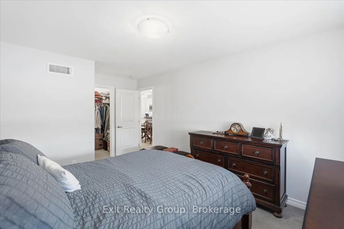 30 Sandhu Crescent