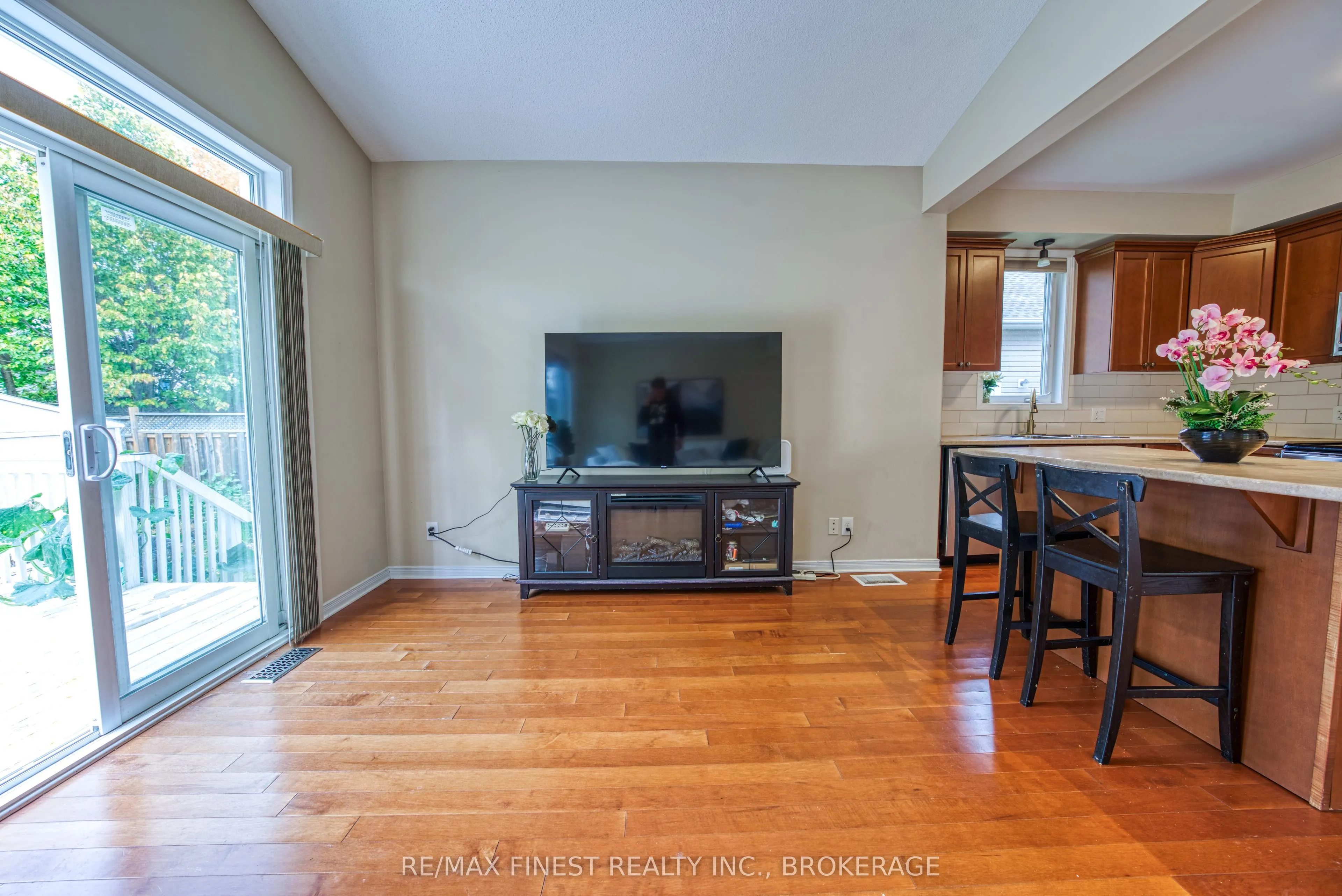 1017 Woodhaven Drive