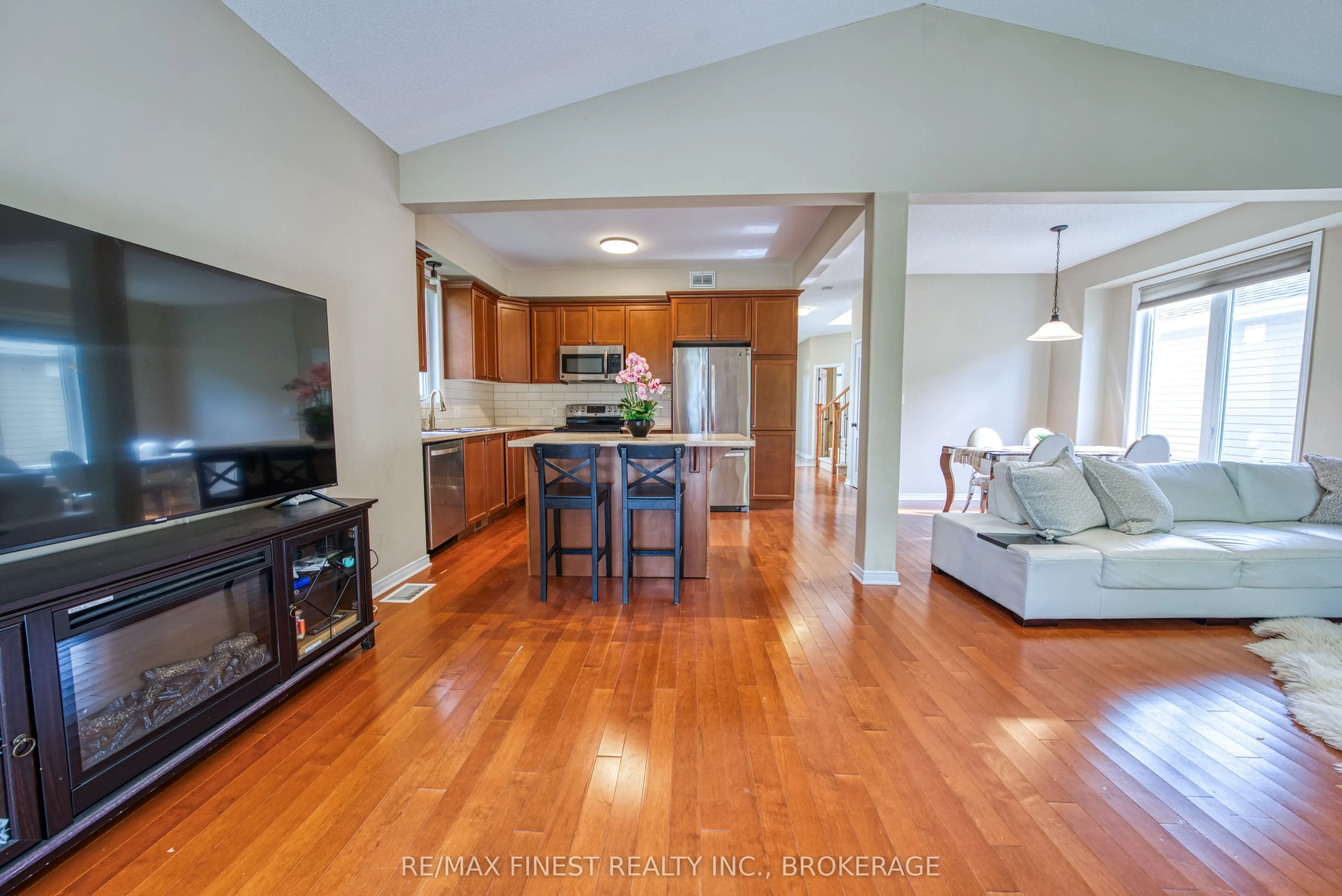 1017 Woodhaven Drive