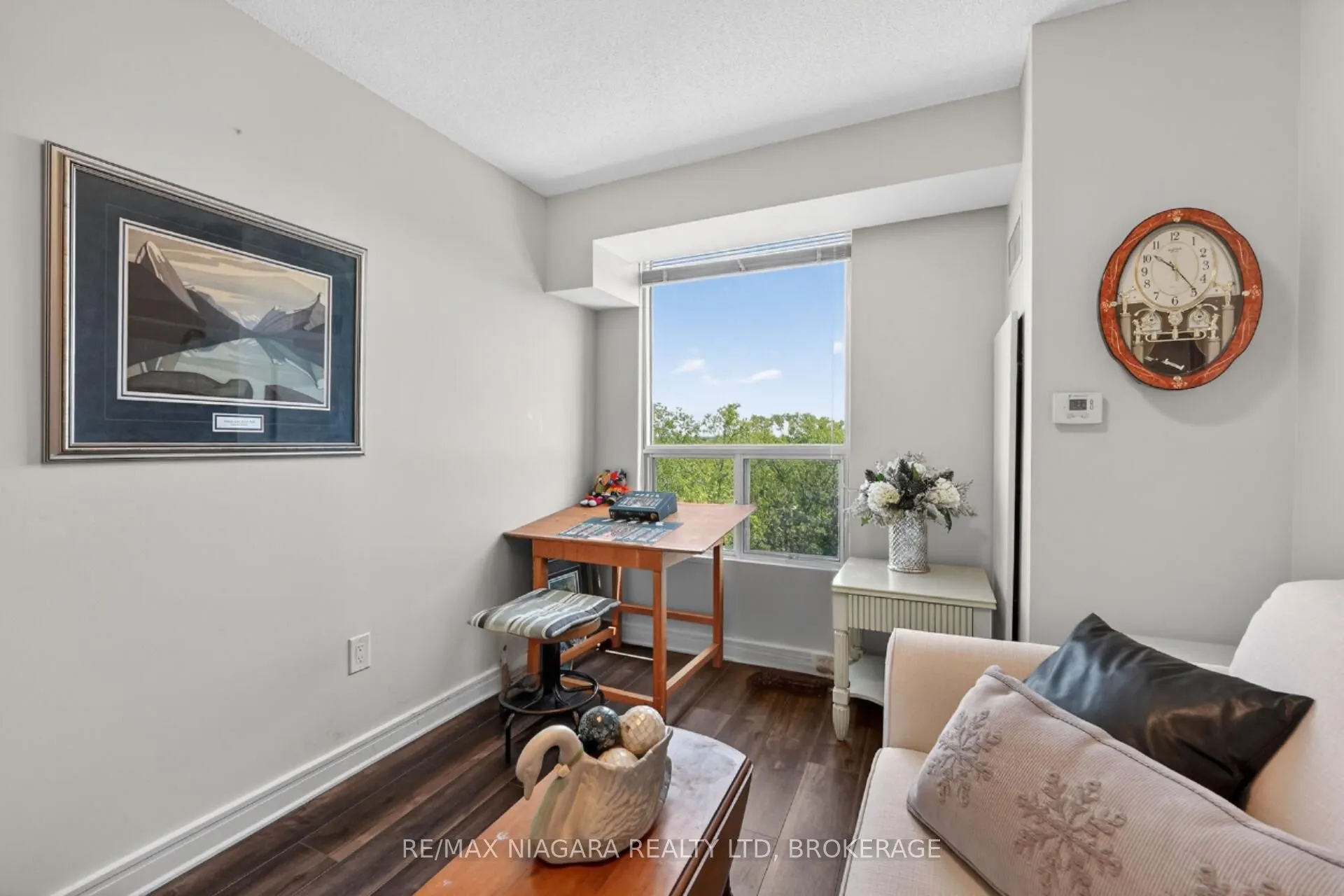 81 Scott Street #711